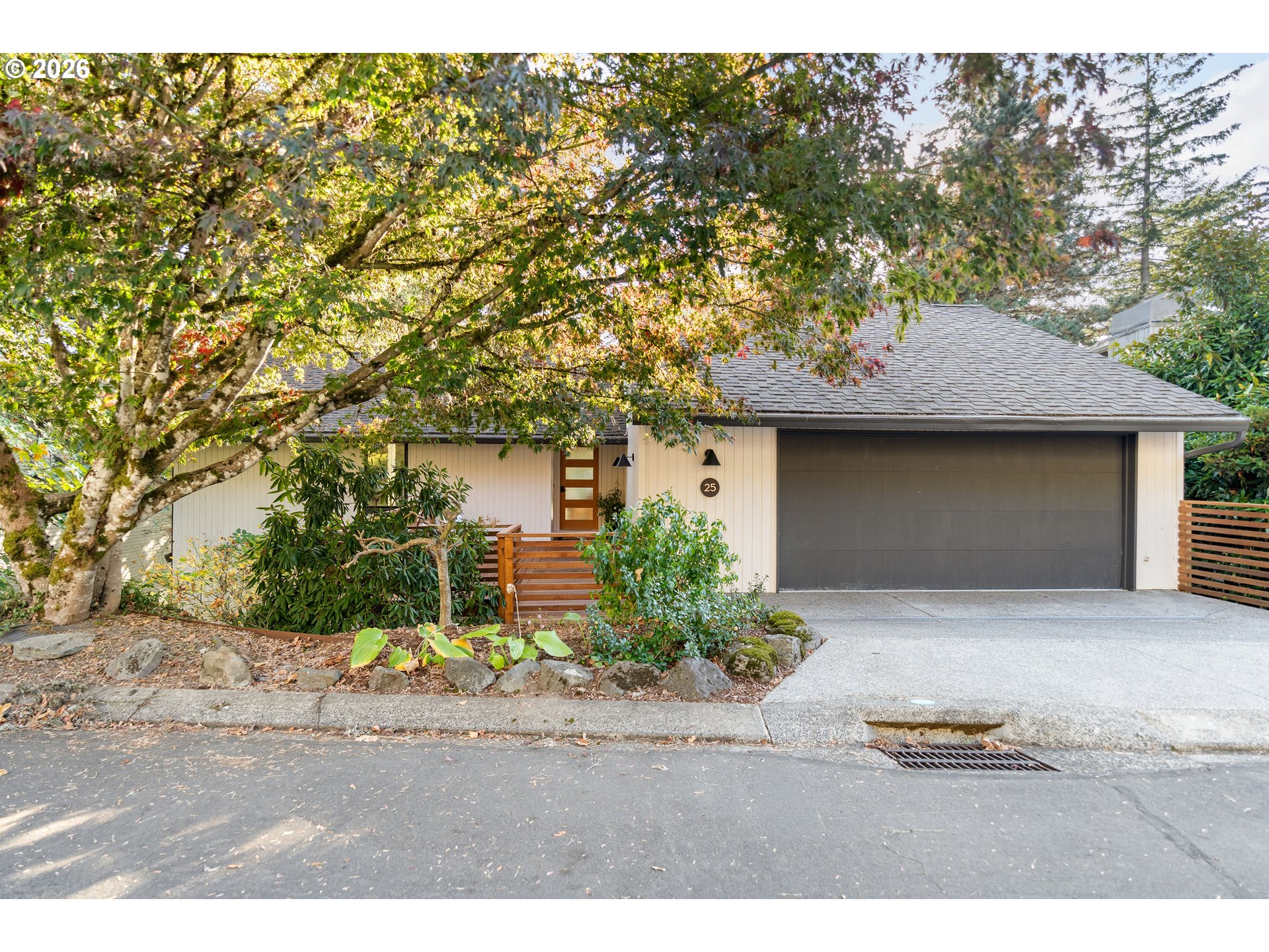 25 Becket St — photo