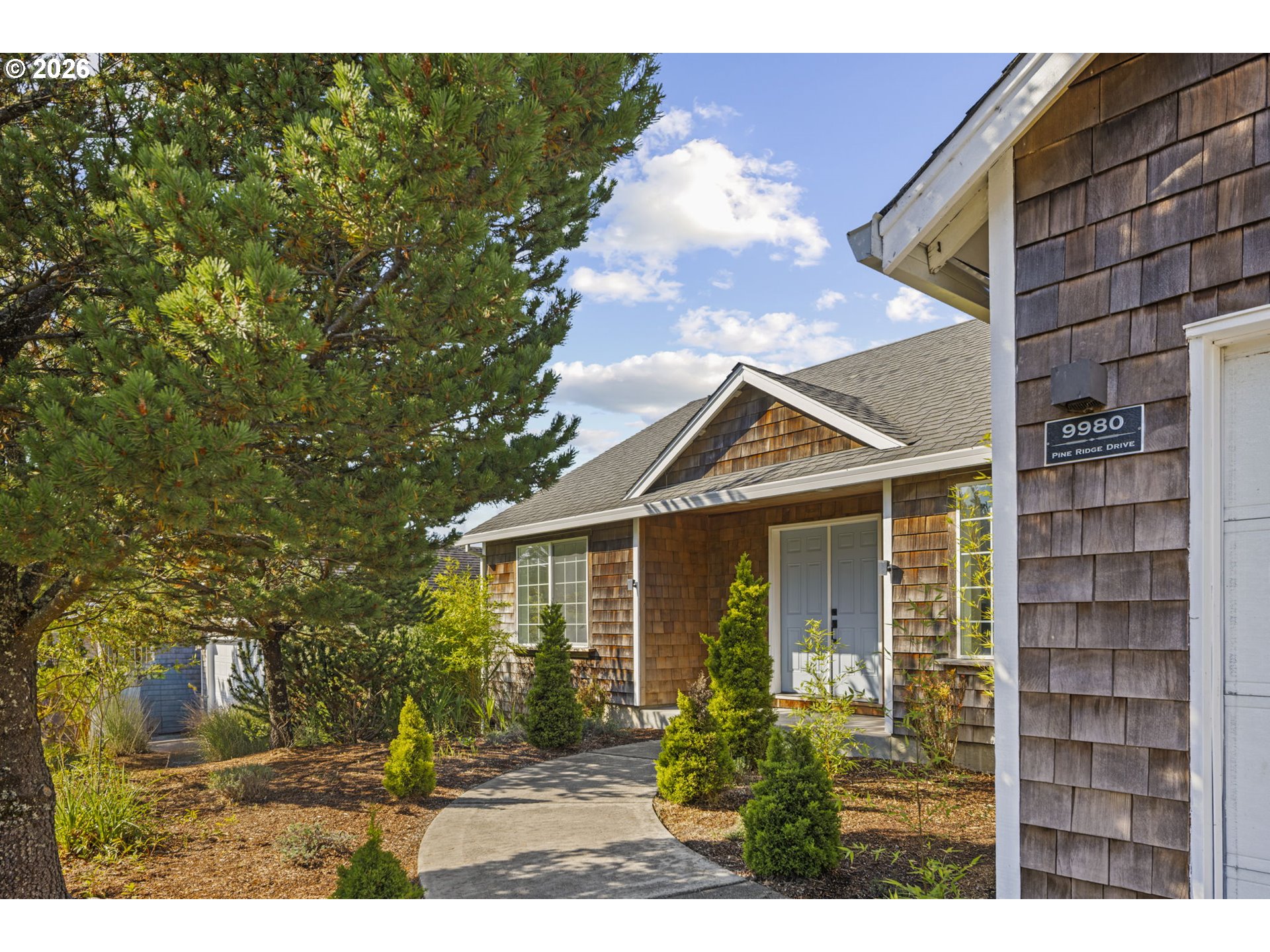 9980 Pine Ridge Dr — photo