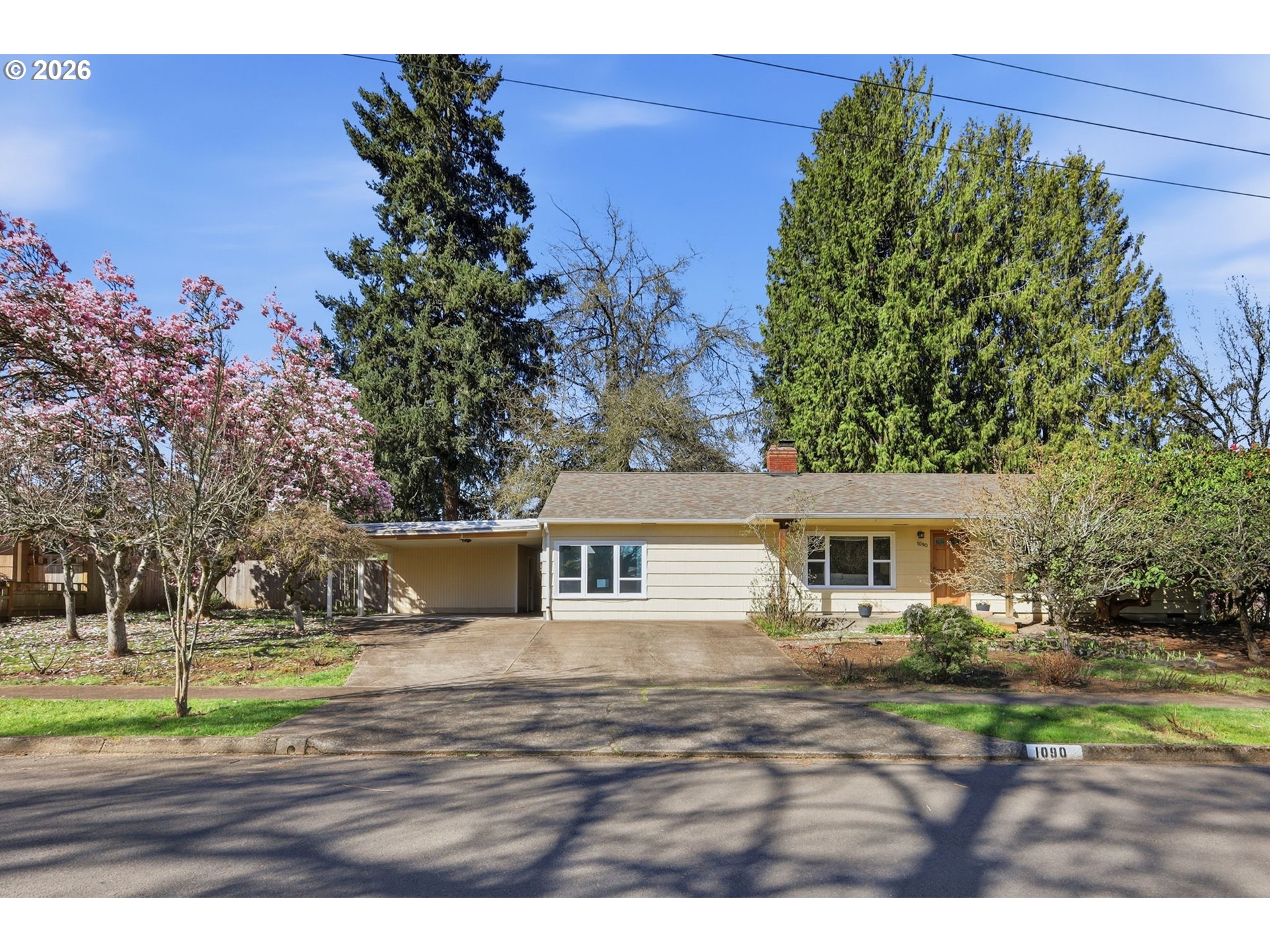 1090 Corydon St, Eugene, OR 97401 — photo 2