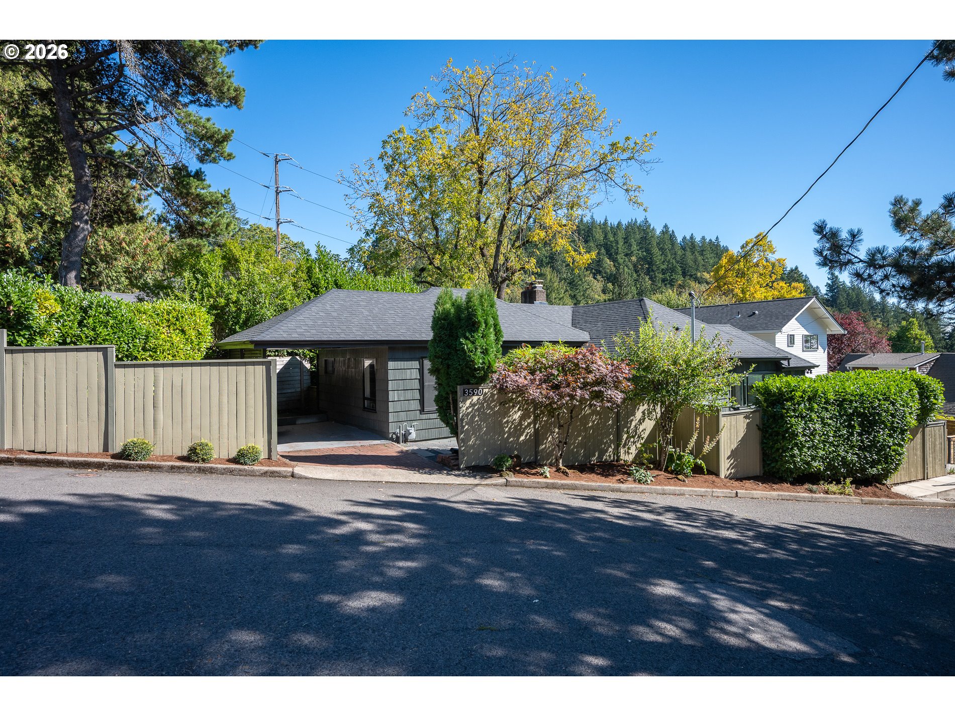 3590 SW Patton Rd, Portland, OR 97221 — photo 2