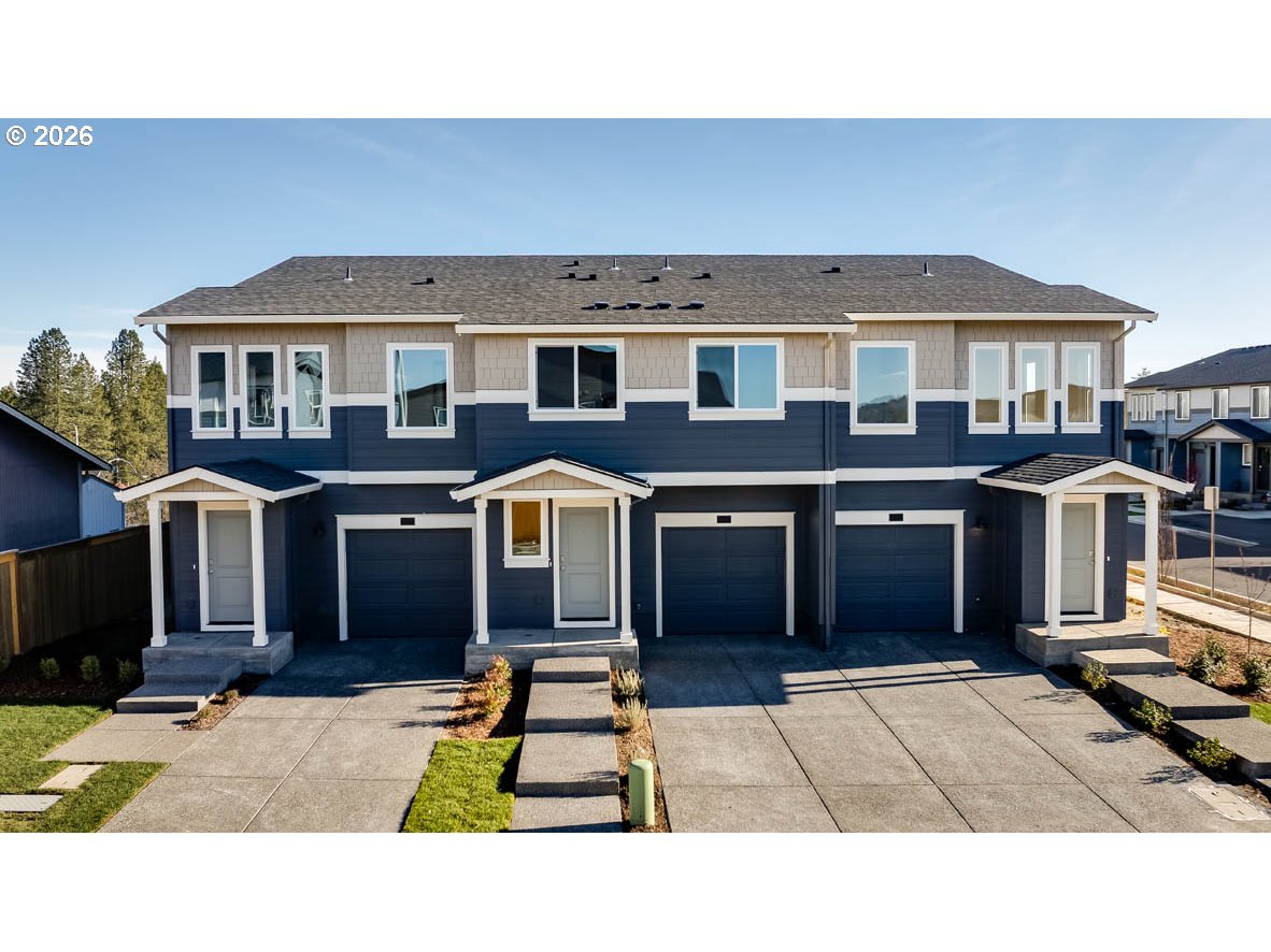 1407 SE Rosefinch Ave — photo