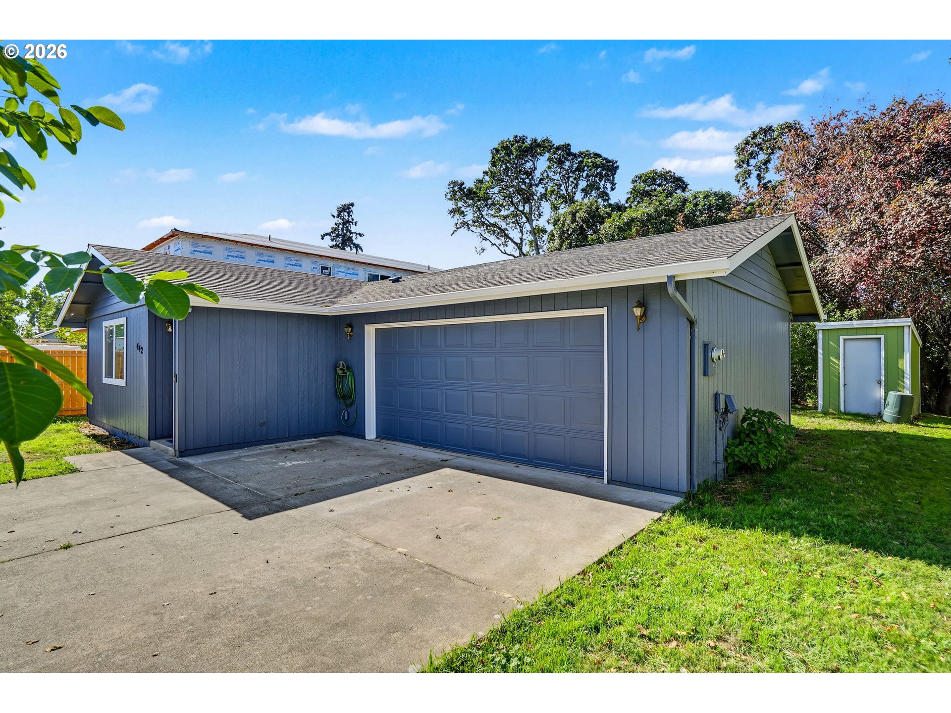 442 Olson Dr, Jefferson, OR 97352 — photo 2