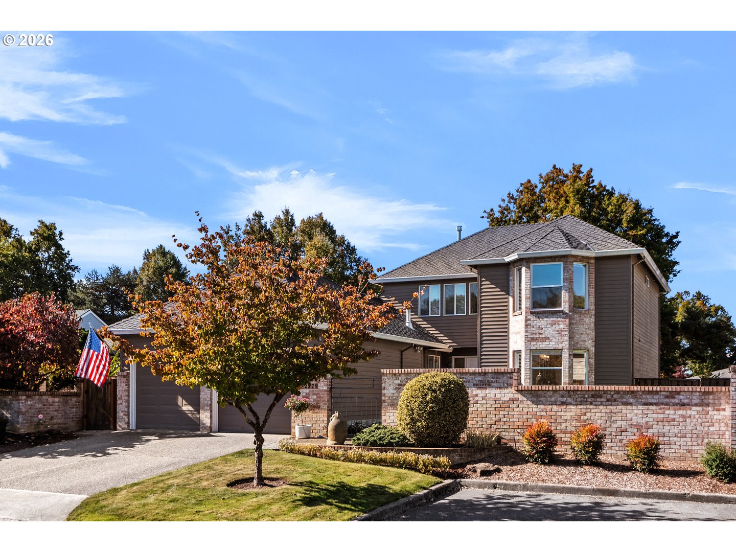 32279 SW Lake Dr — photo