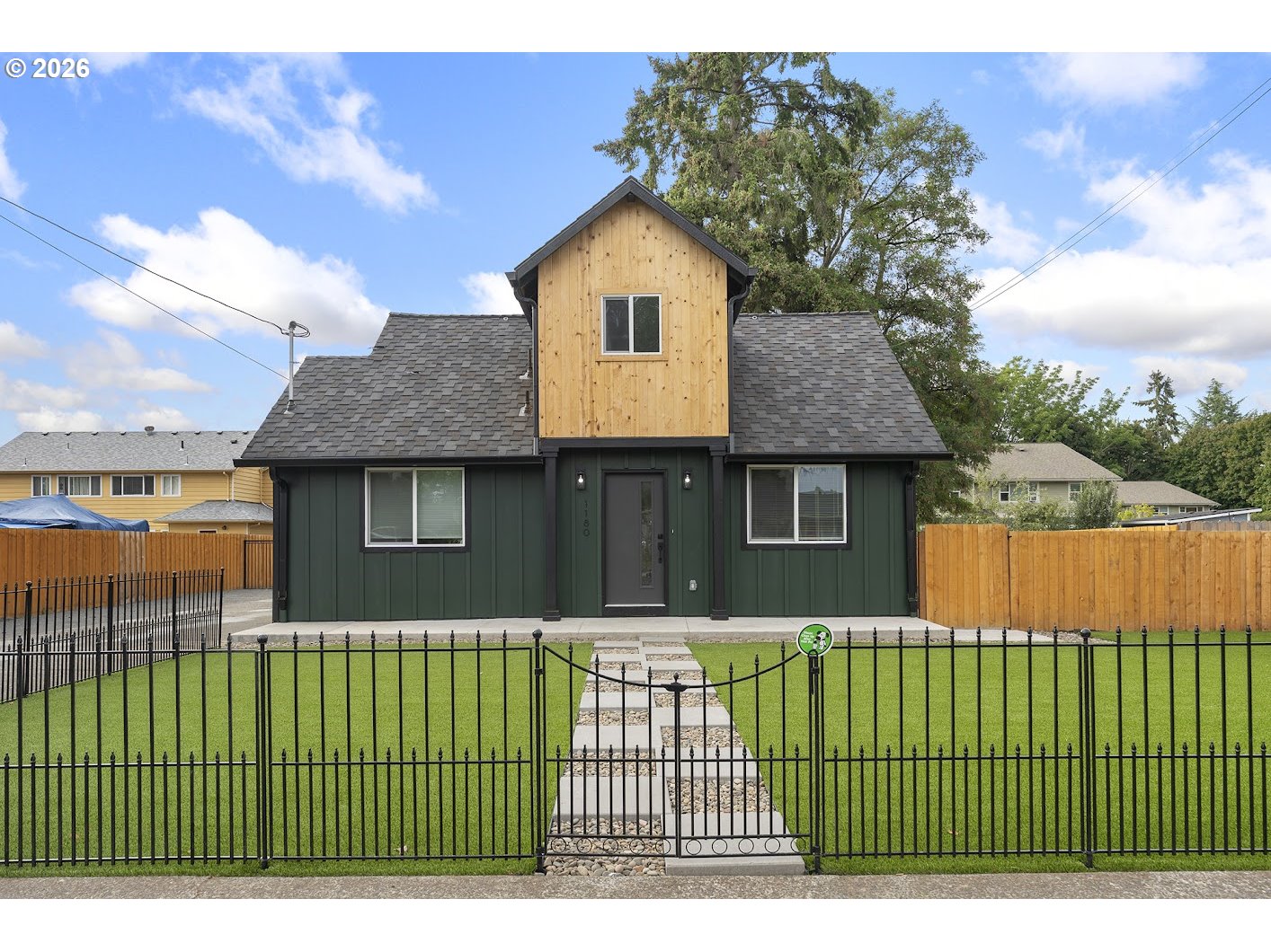 1180 SE Maple St — photo