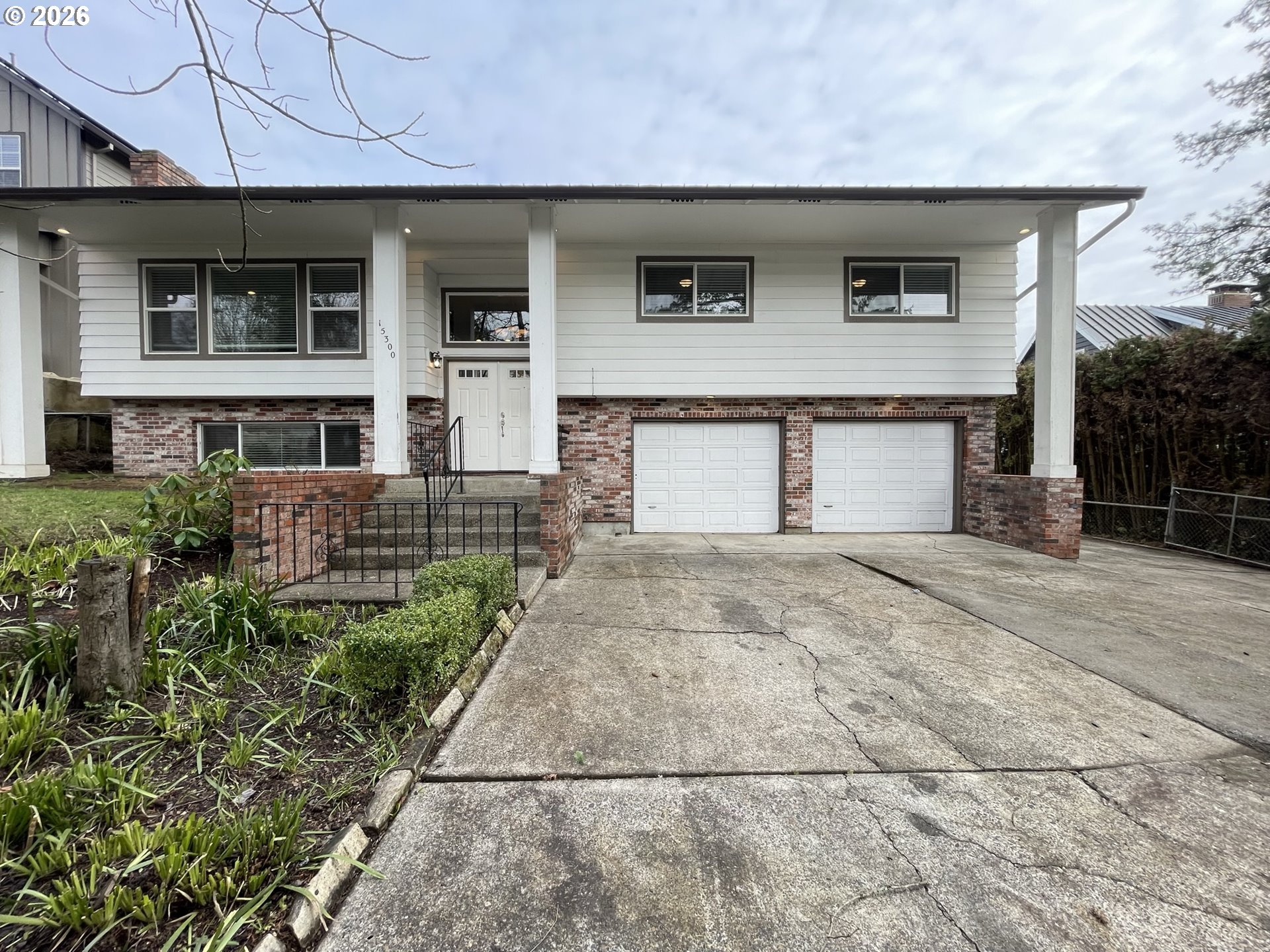 15300 SE Lee Ave — photo