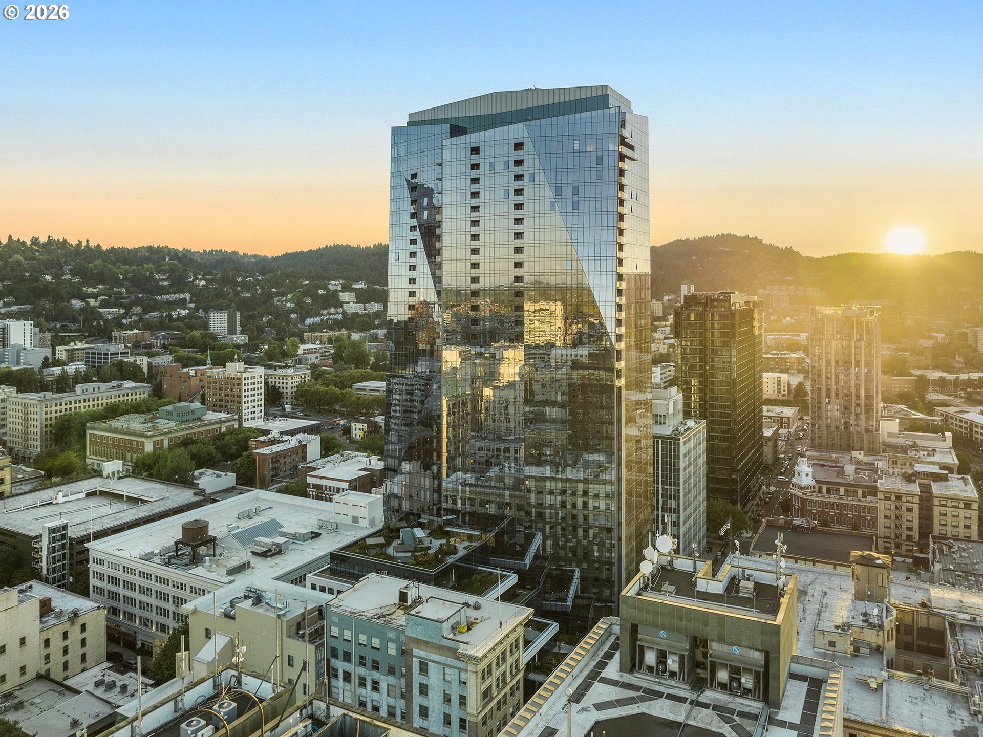 550 SW 10th Ave 2803 — photo