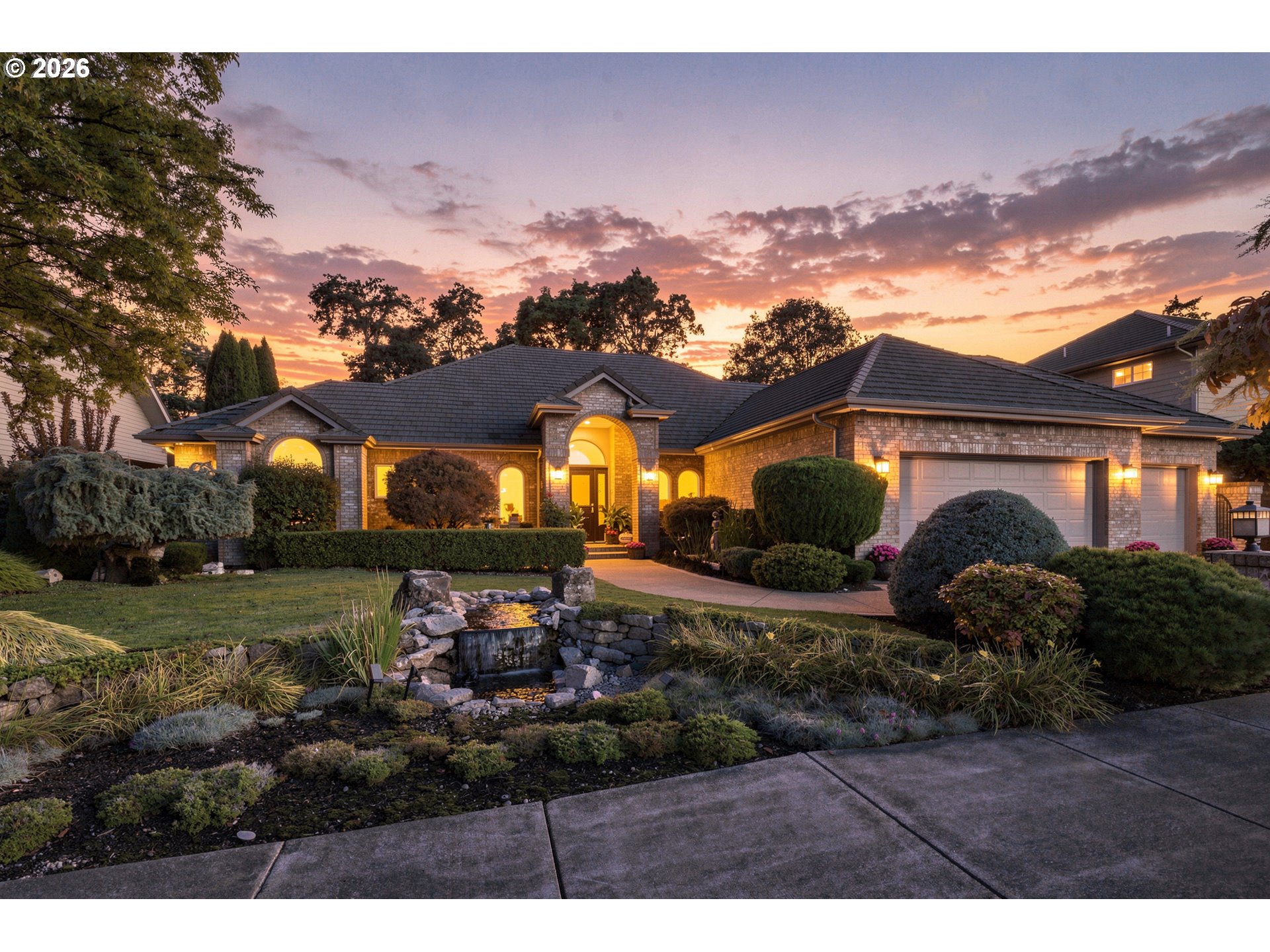 3910 Mirror Pond Way — photo