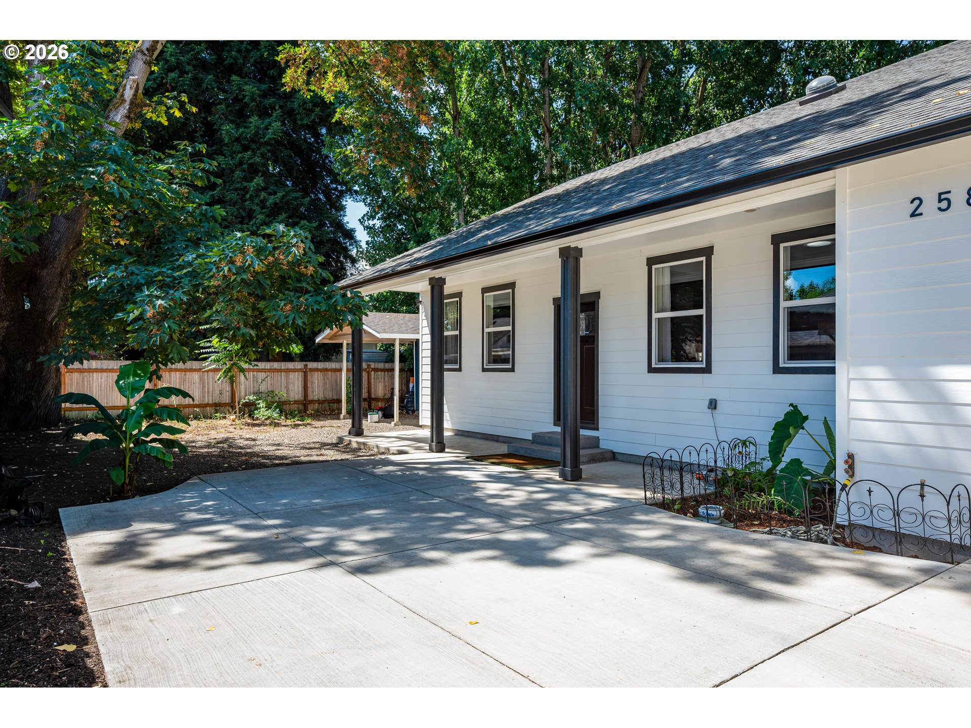 258 Waite St, Eugene, OR 97402 — photo 2