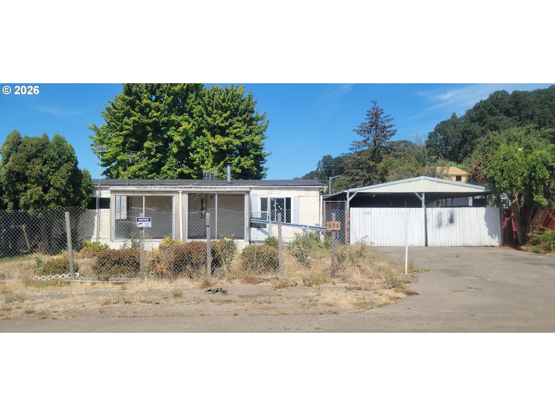 406 Waddell Ave — photo