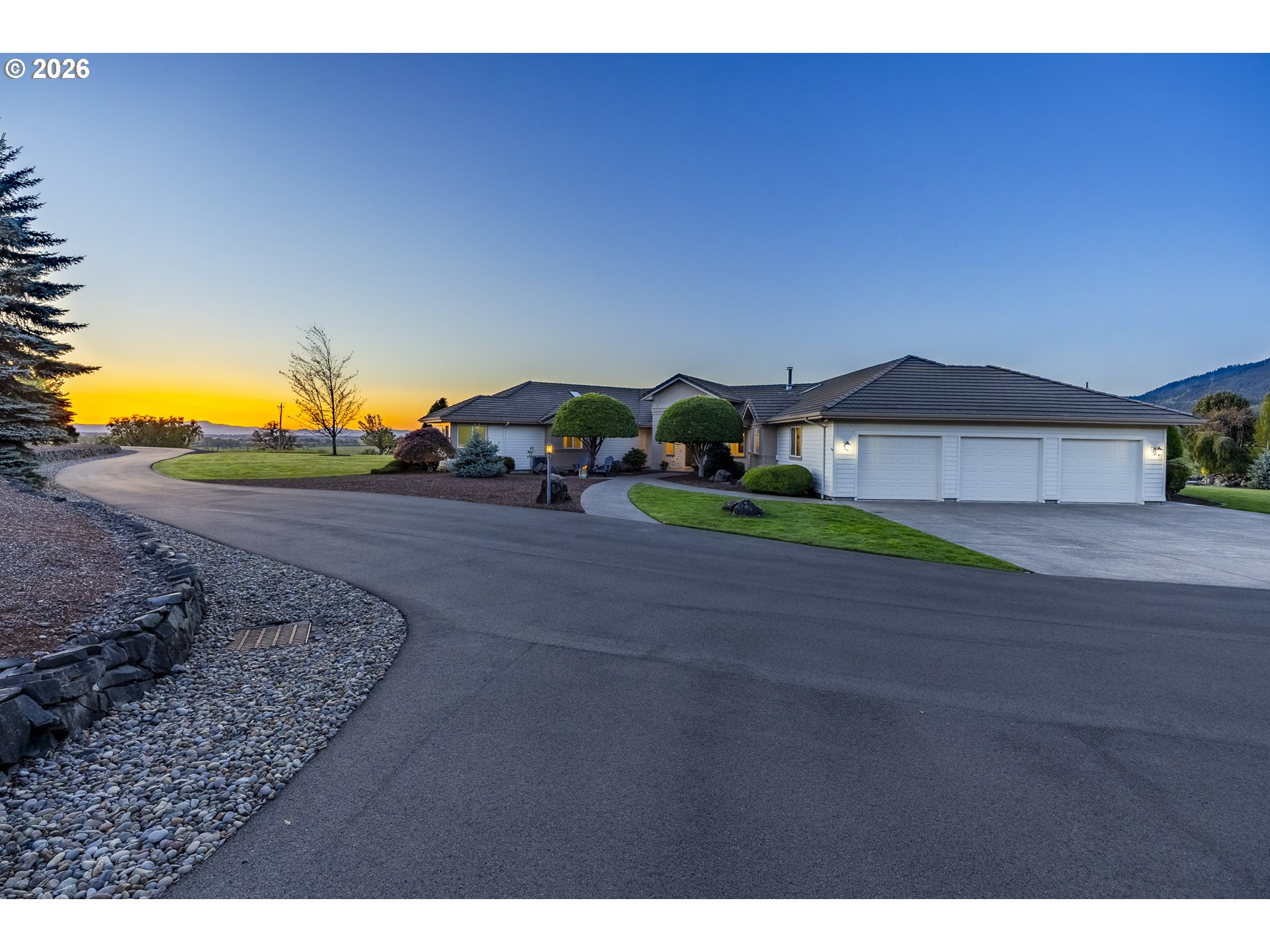 33685 Van Duyn Rd, Eugene, OR 97408 — photo 2