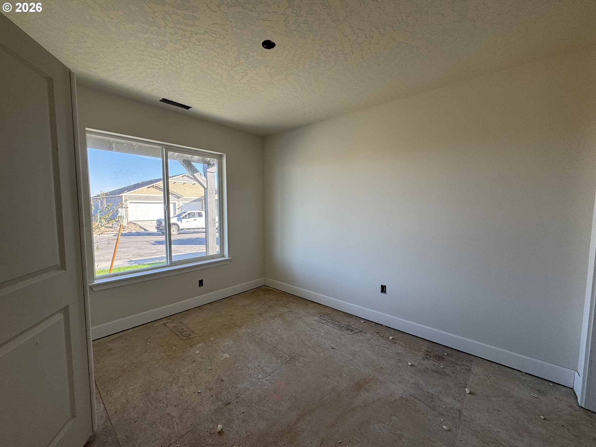 894 E Maple Brook Ave, Hermiston, OR 97838 — photo 2