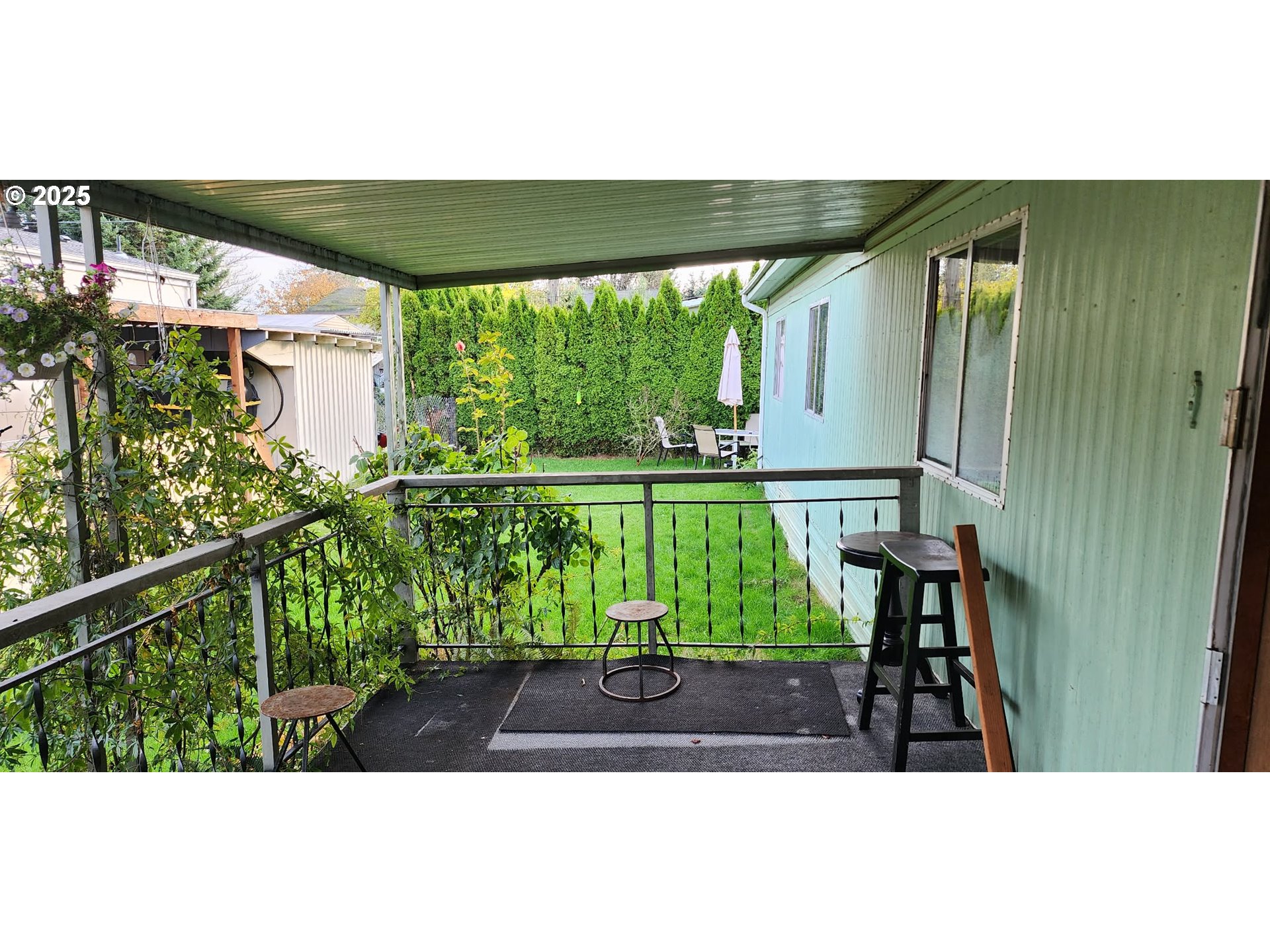 8403 NE St Johns Rd — photo