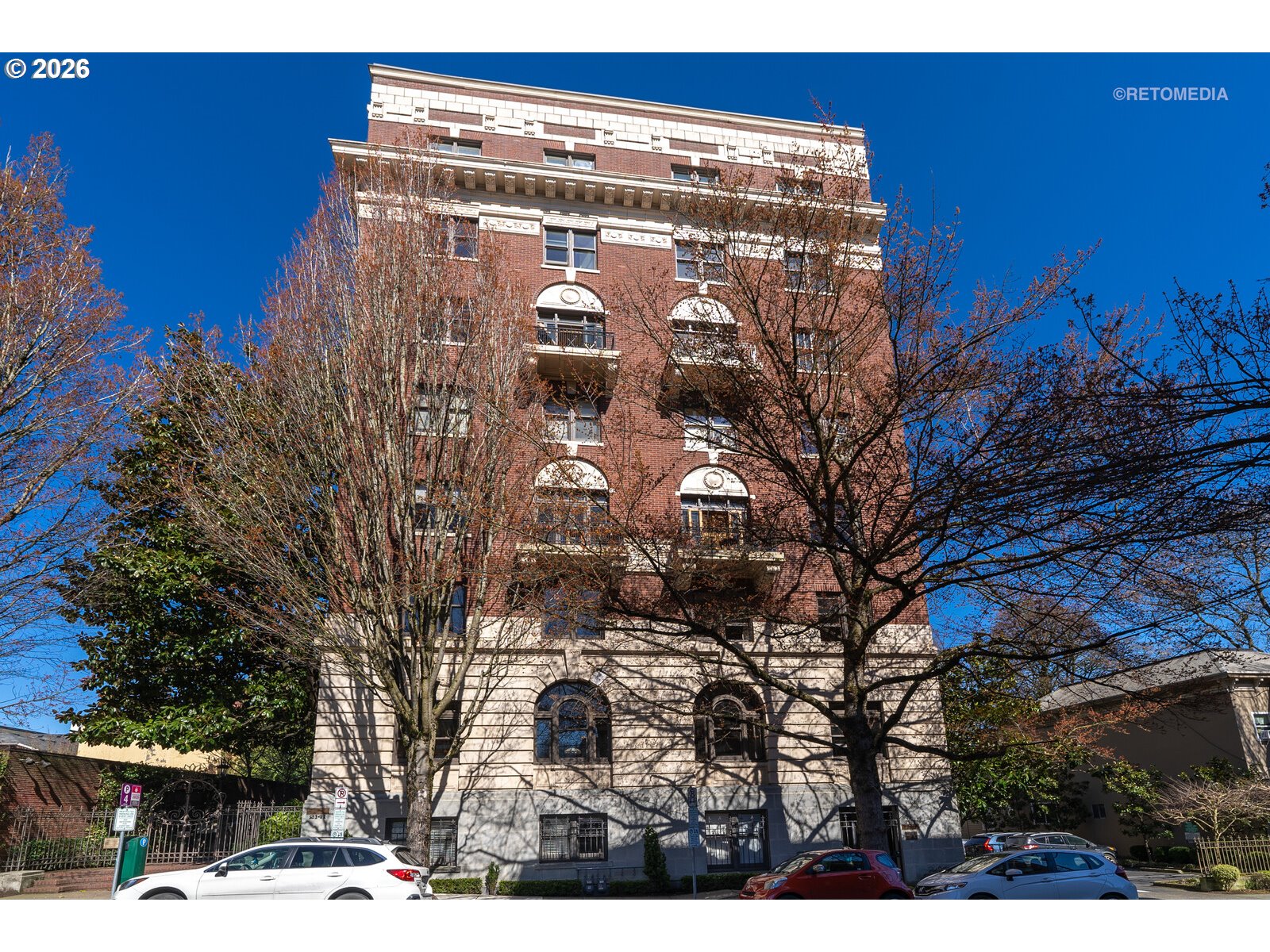 2141 NW Davis St 204 — photo