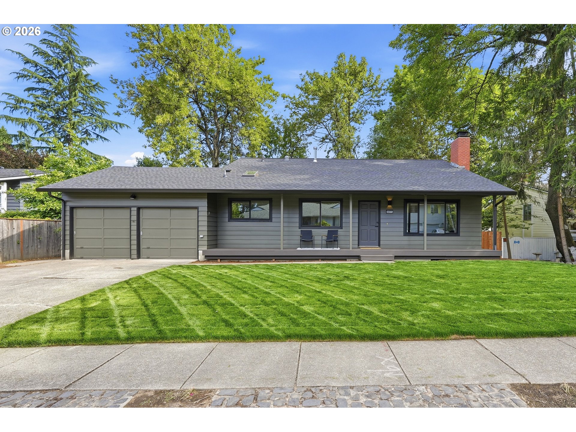 14175 SW Bonnie Brae St — photo