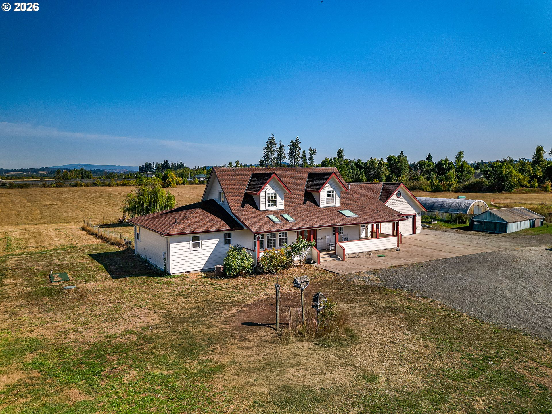 33195 Camas Swale Rd — photo
