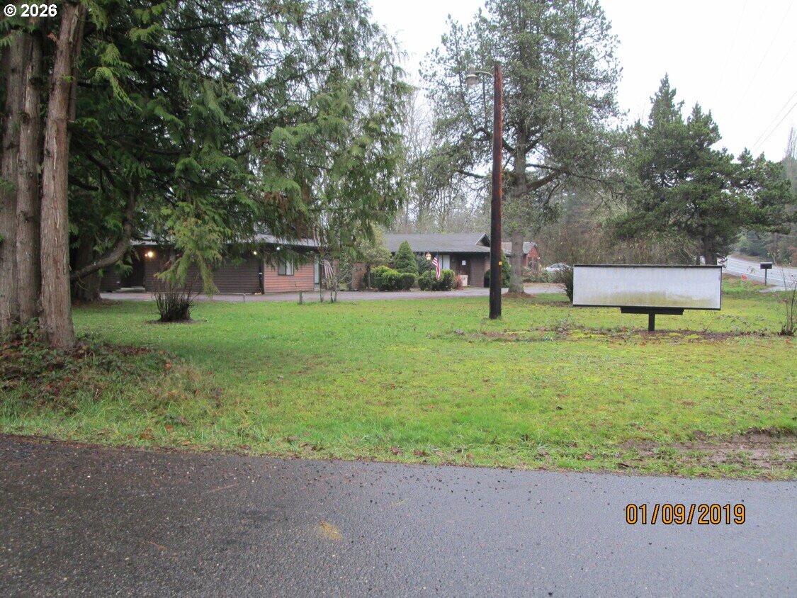 19321 NE 10th Ave — photo
