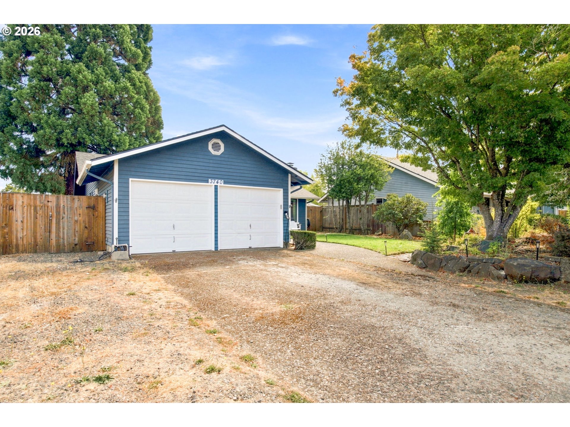 3740 Peppertree Dr, Eugene, OR 97402 — photo 2