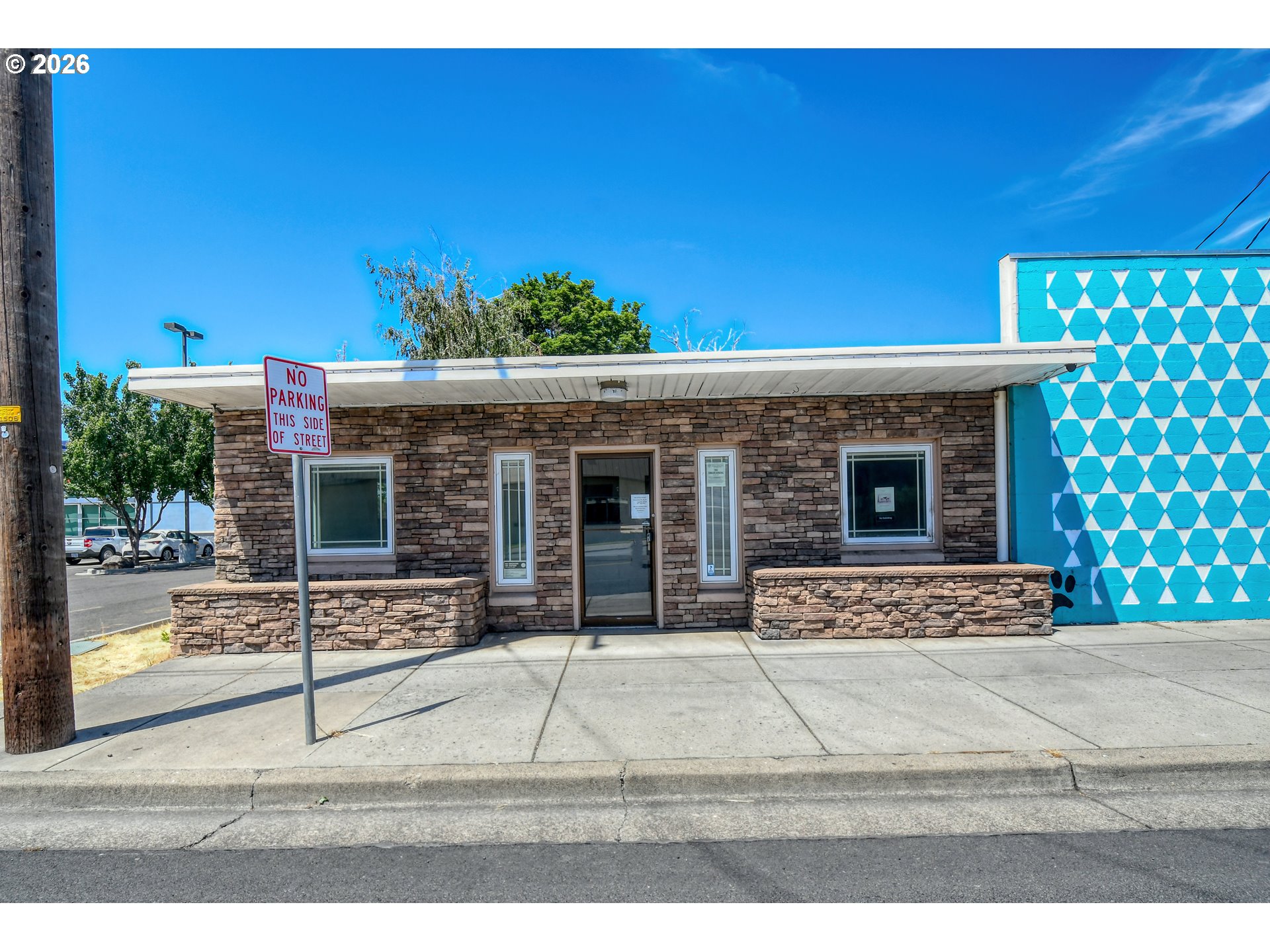 1901 SW Court Ave — photo