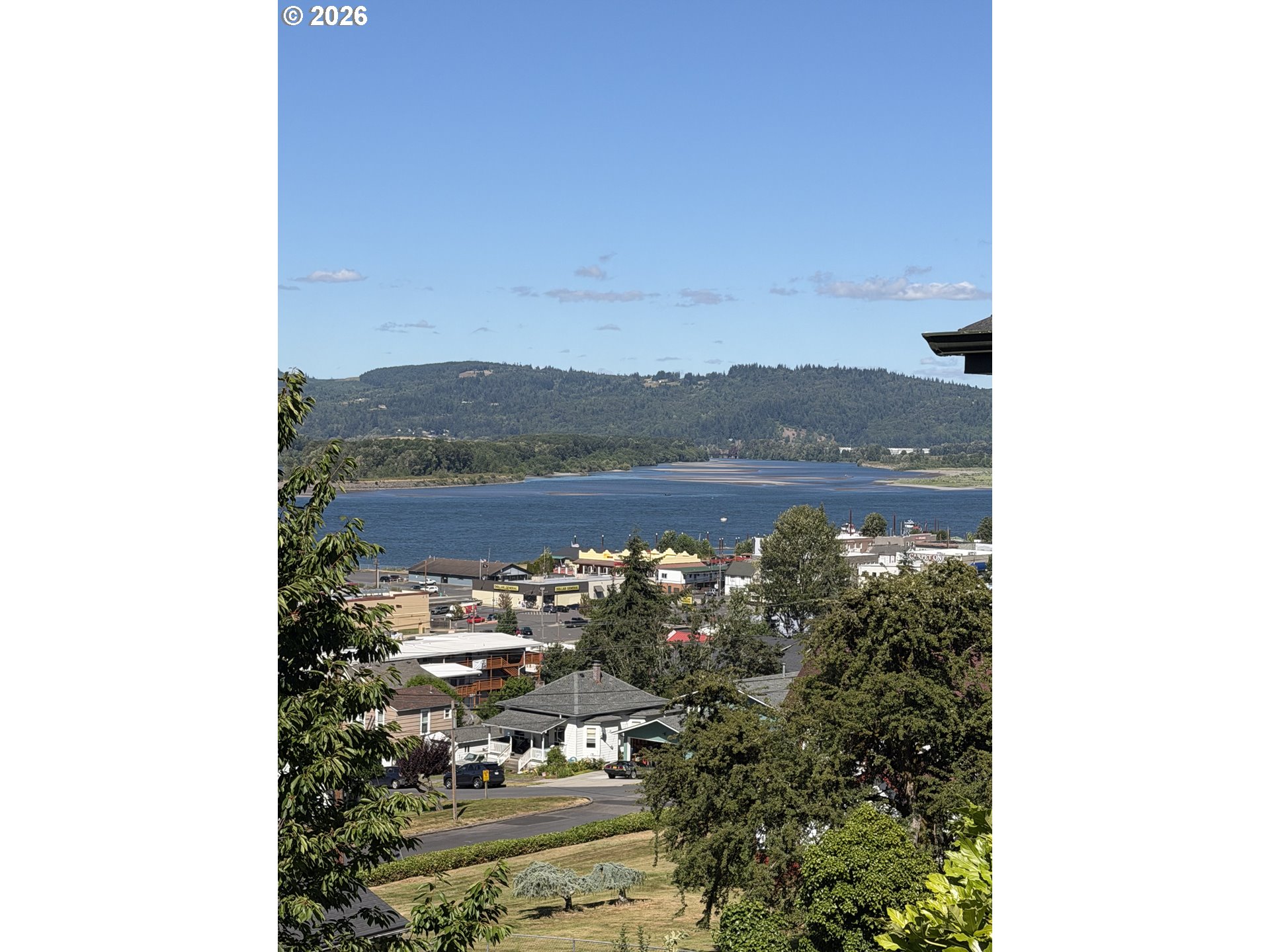 417 W E St, Rainier, OR 97048 — photo 3