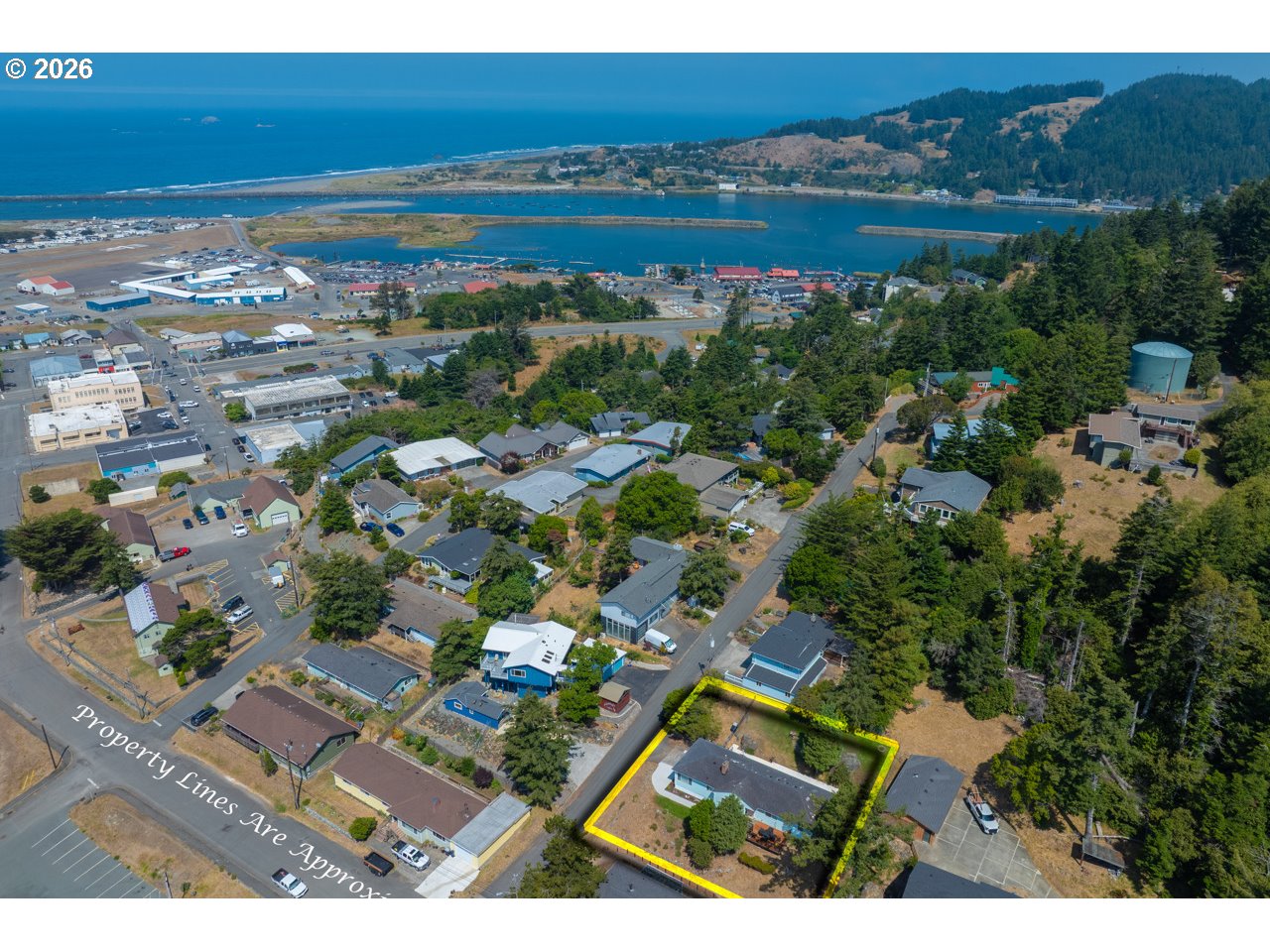 29785 Hound Dog Rd, GoldBeach, OR 97444 — photo 2