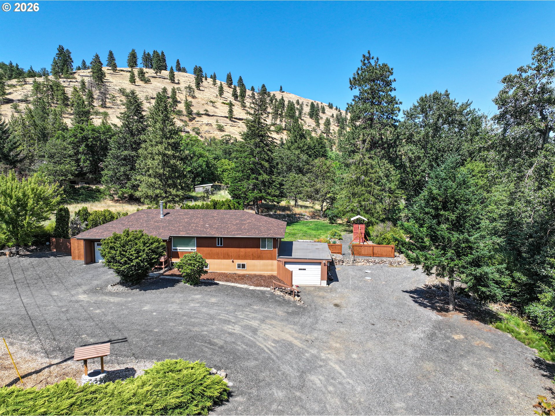 6572 Reservoir Rd — photo