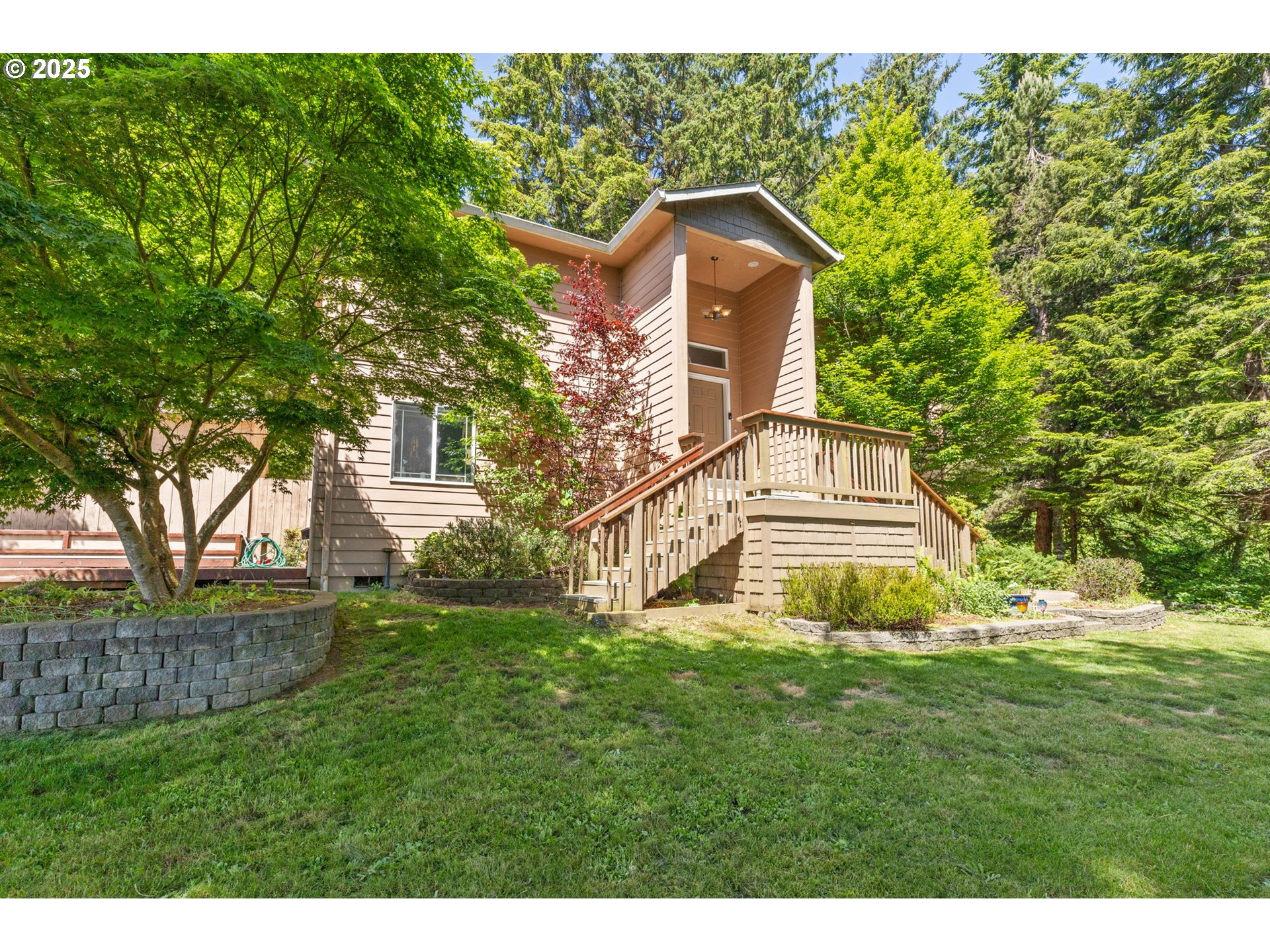 579 S Schooner Creek Rd — photo