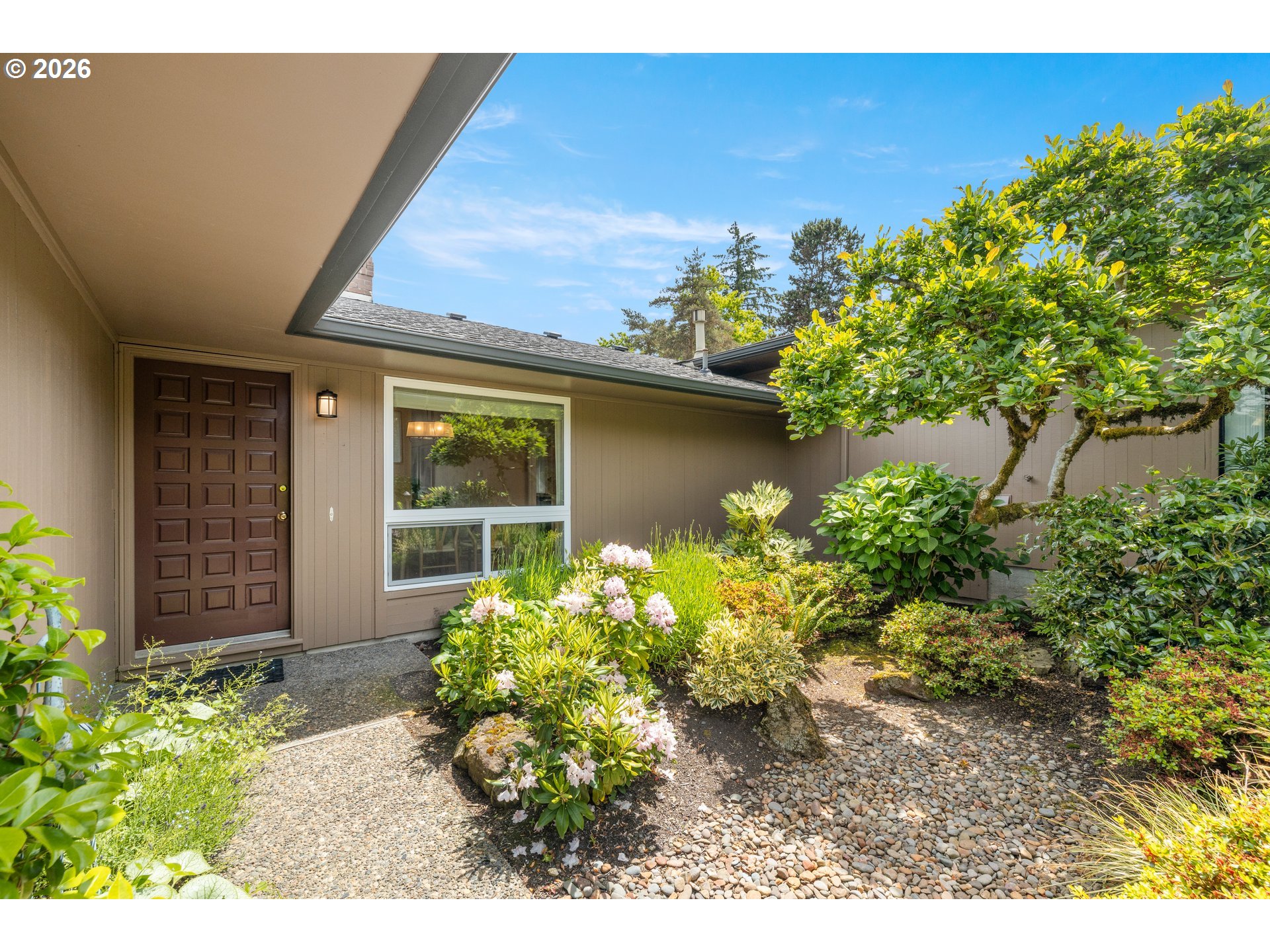 6 Condolea Dr — photo
