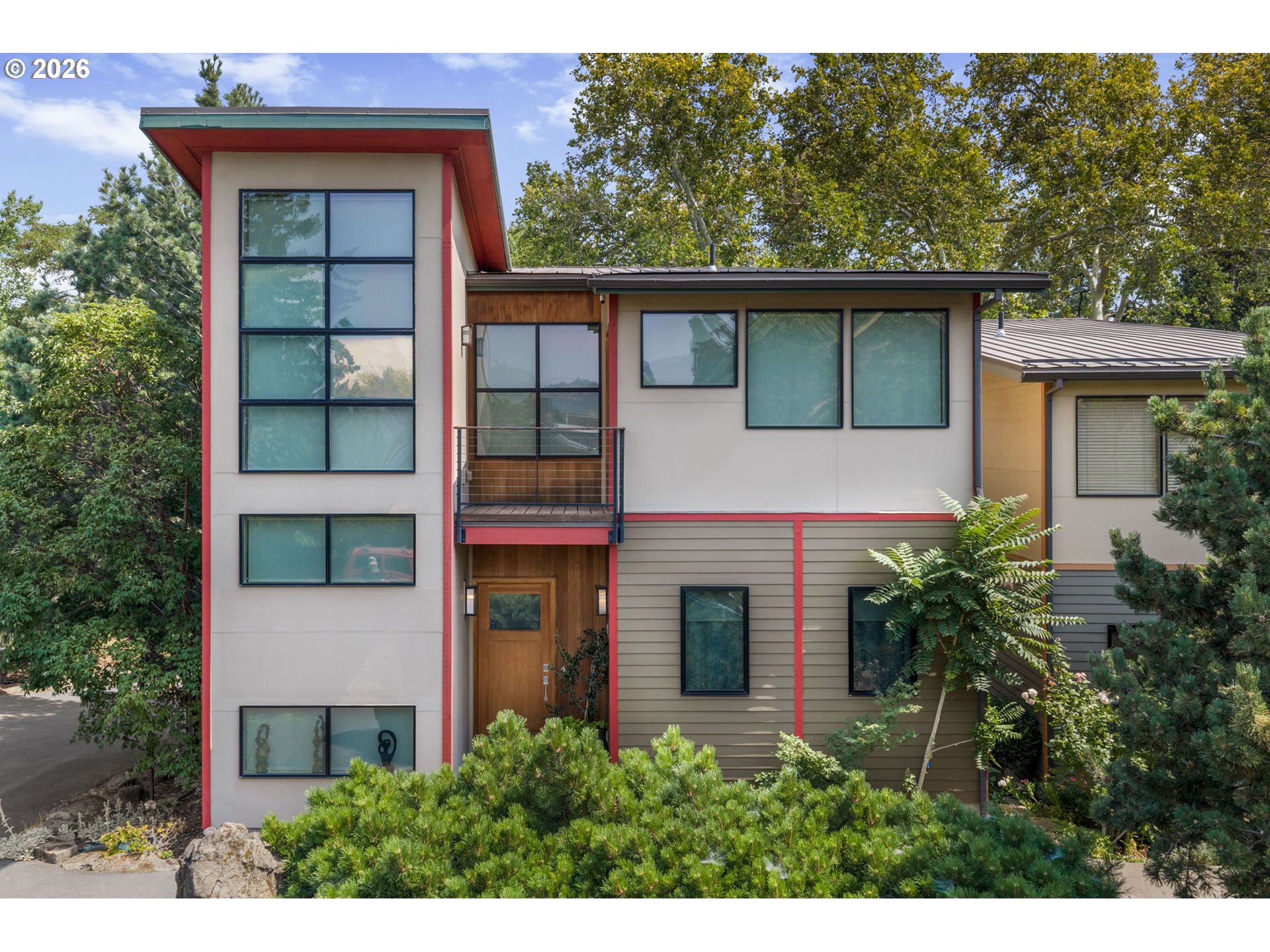 701 Creek View Ln — photo