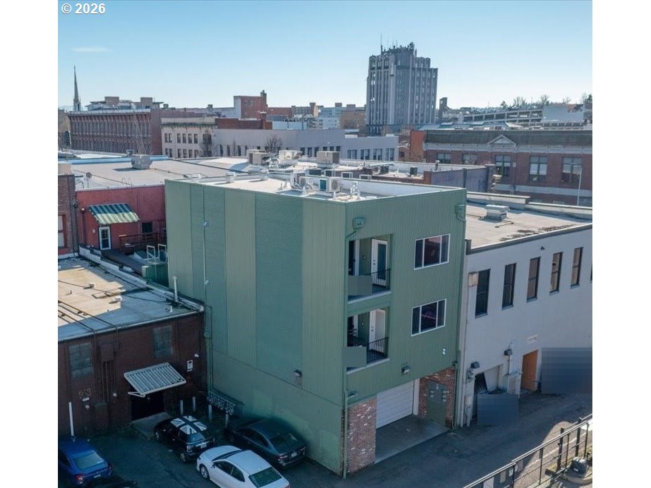 229 Commercial St NE — photo
