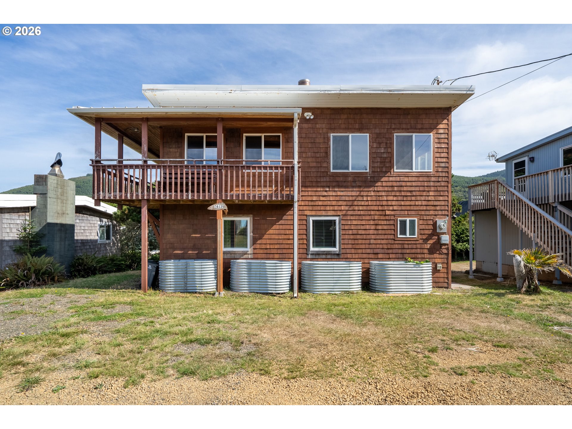 26135 Beach Dr — photo