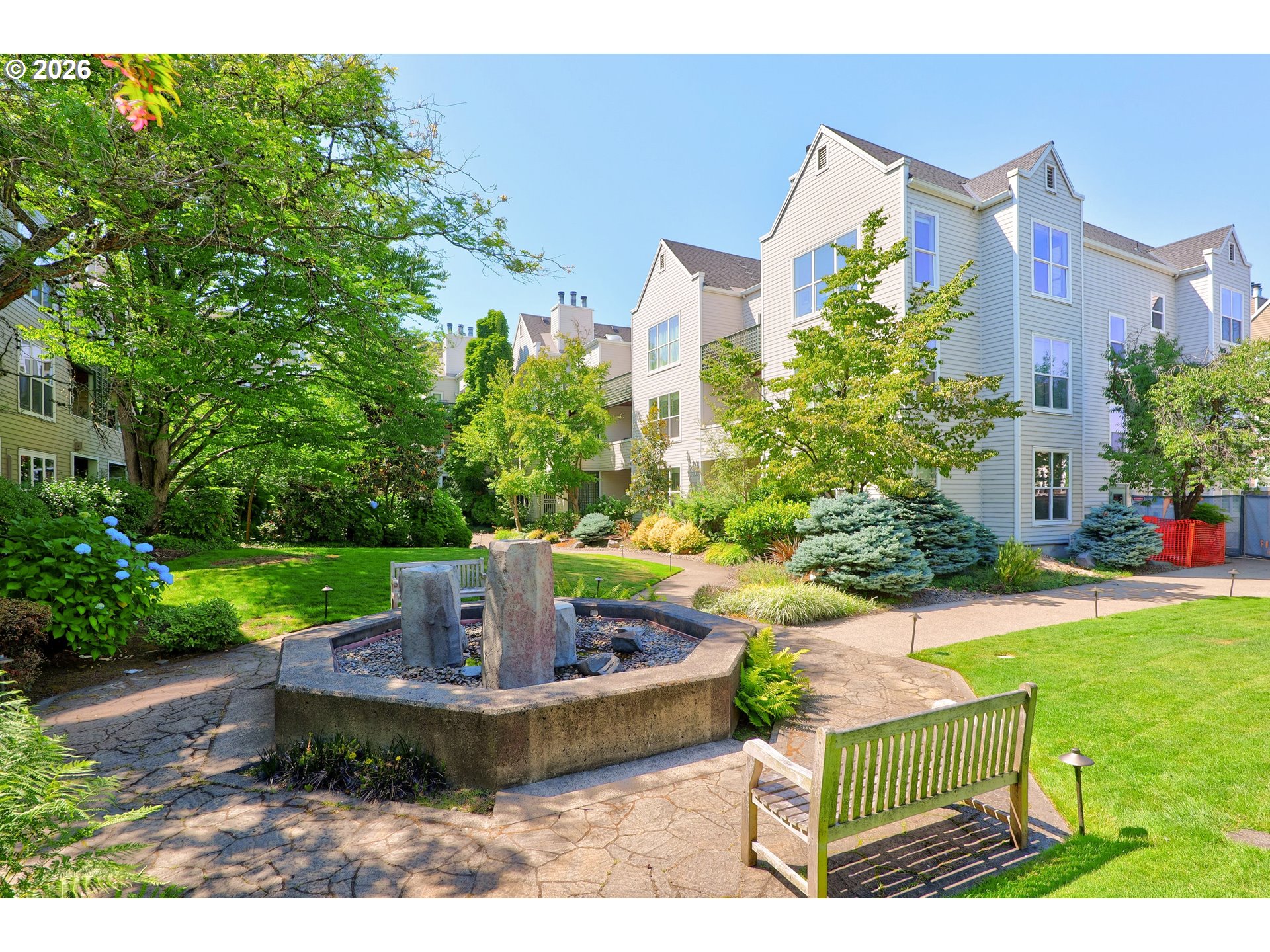 1710 S Harbor Way C-307 — photo