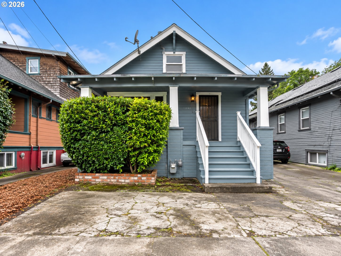 2145 SE Cesar E Chavez Blvd — photo