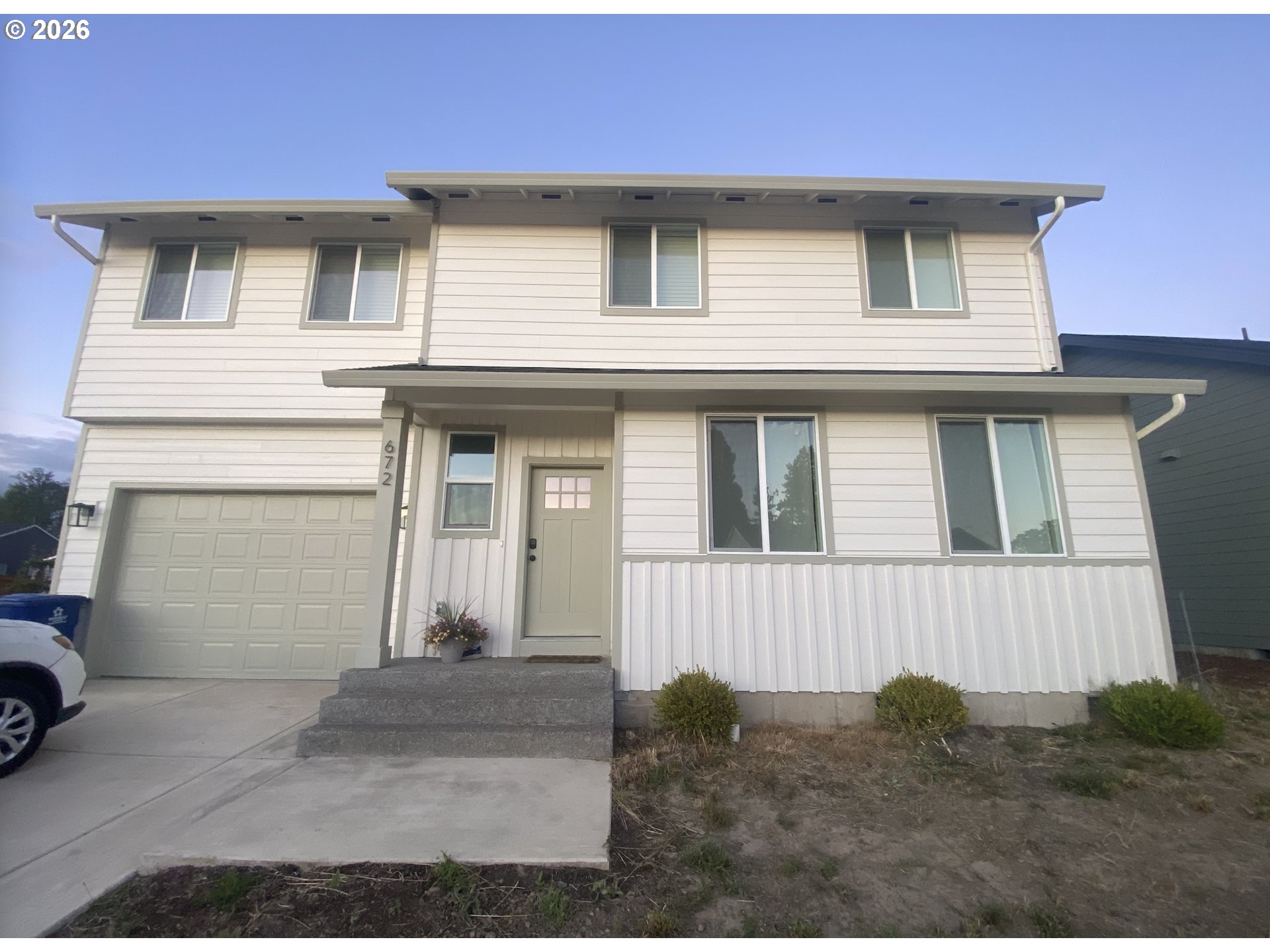672 Parker Loop — photo