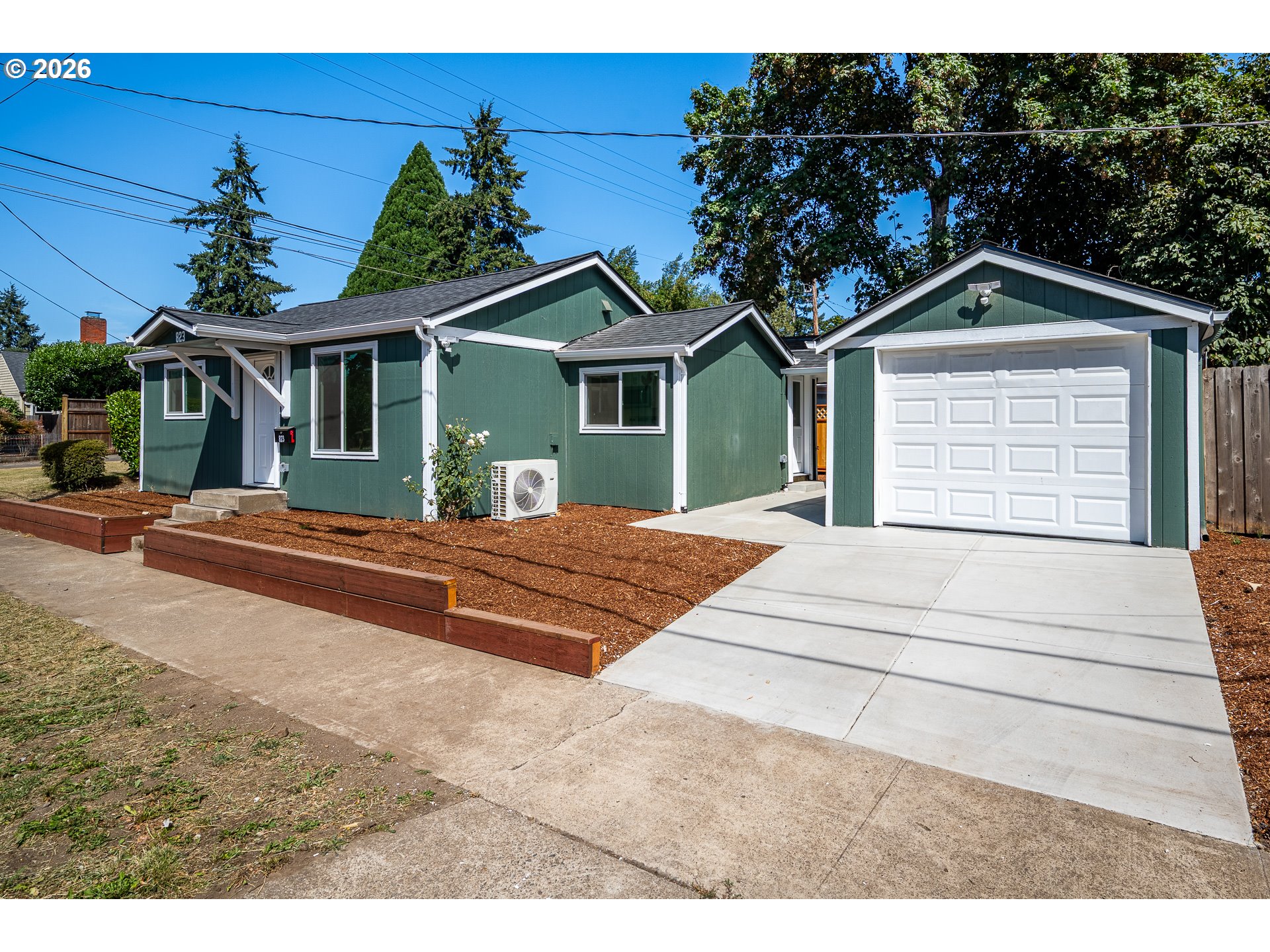 823 4th St, Springfield, OR 97477 — photo 3