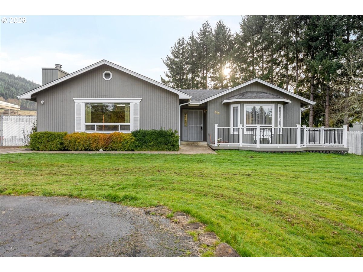 369 Upper Camp Loop Rd, Roseburg, OR 97470 — photo 2