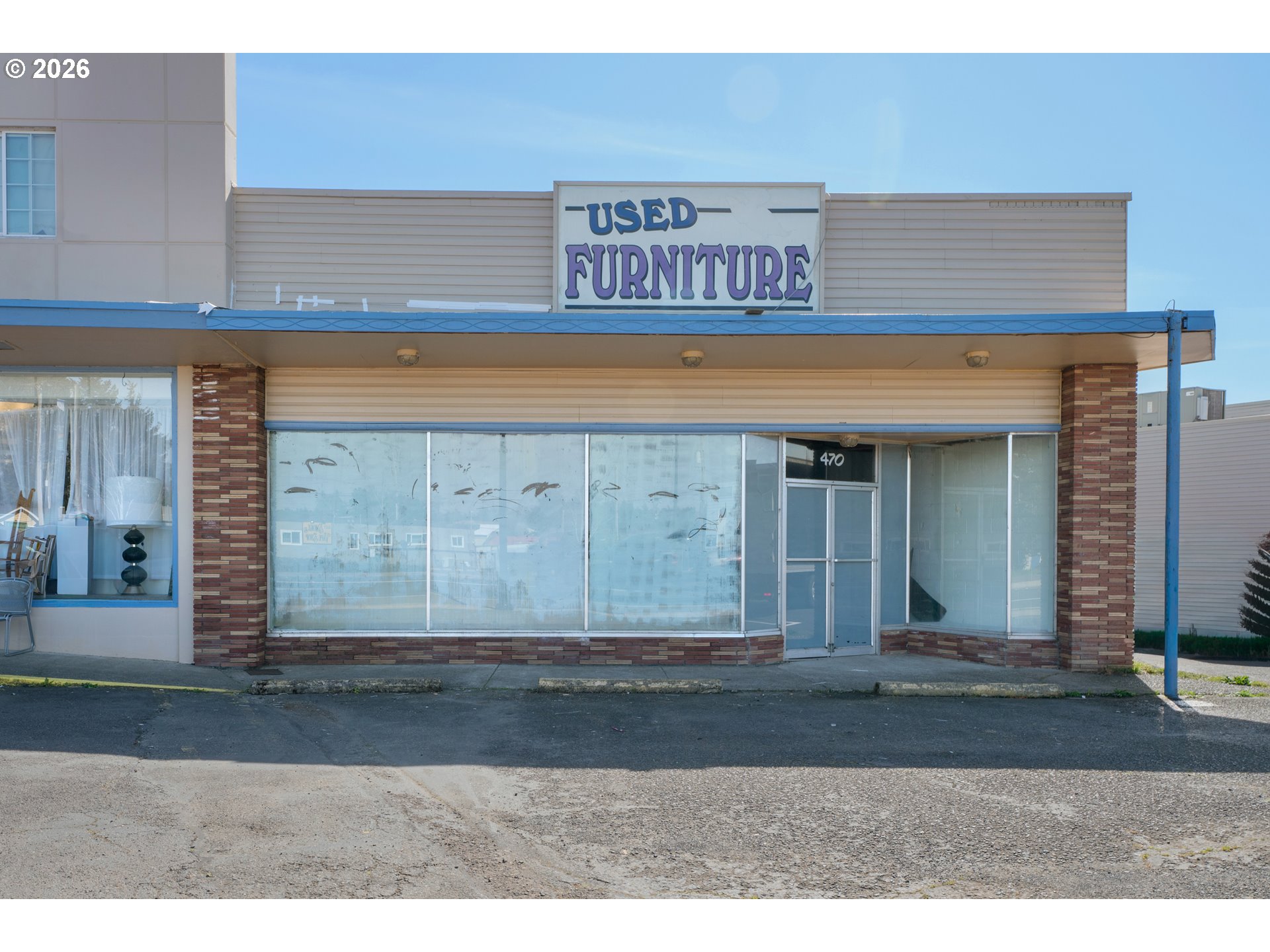 470 Highway 101 — photo