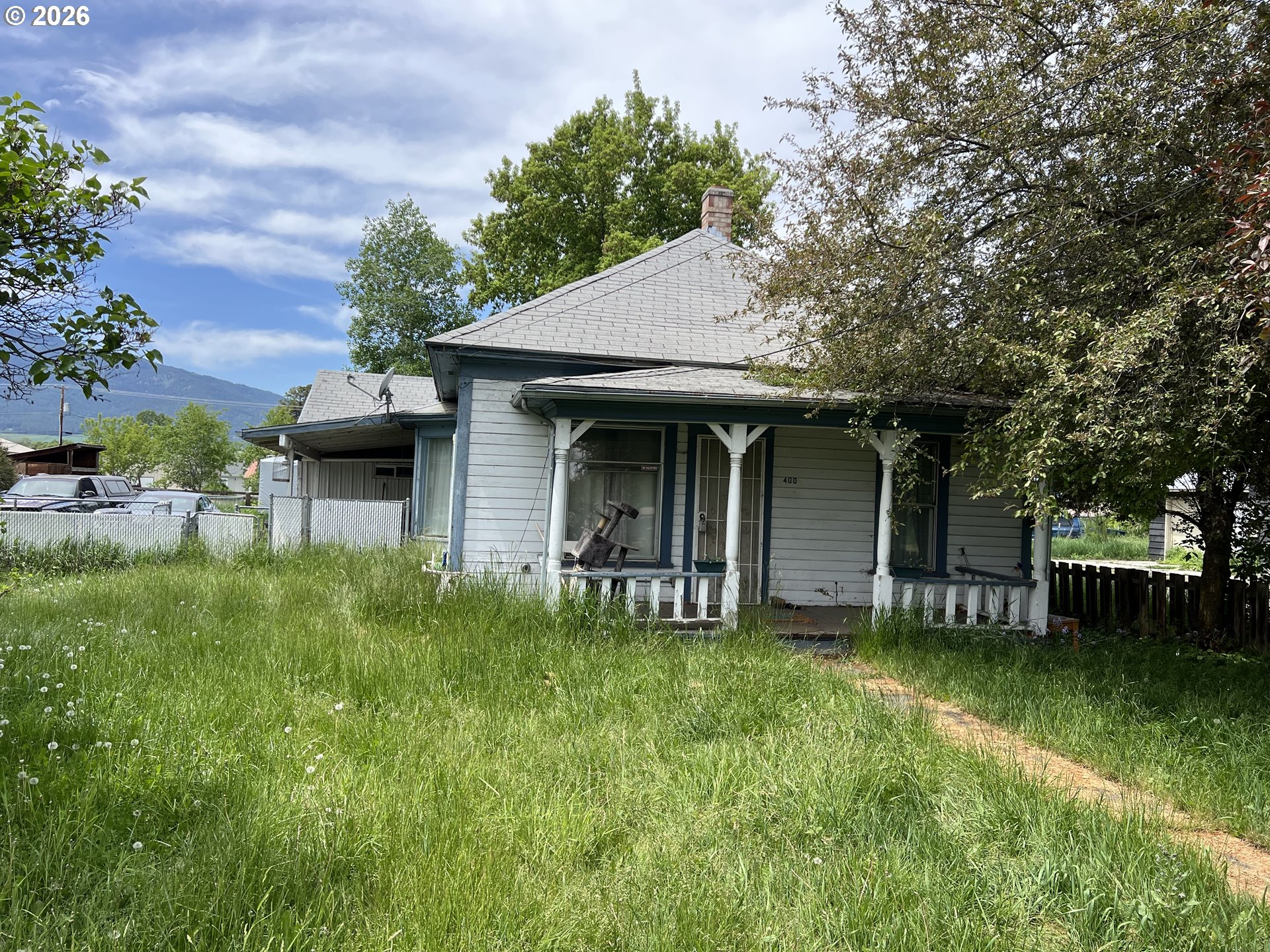 400 Depot St — photo