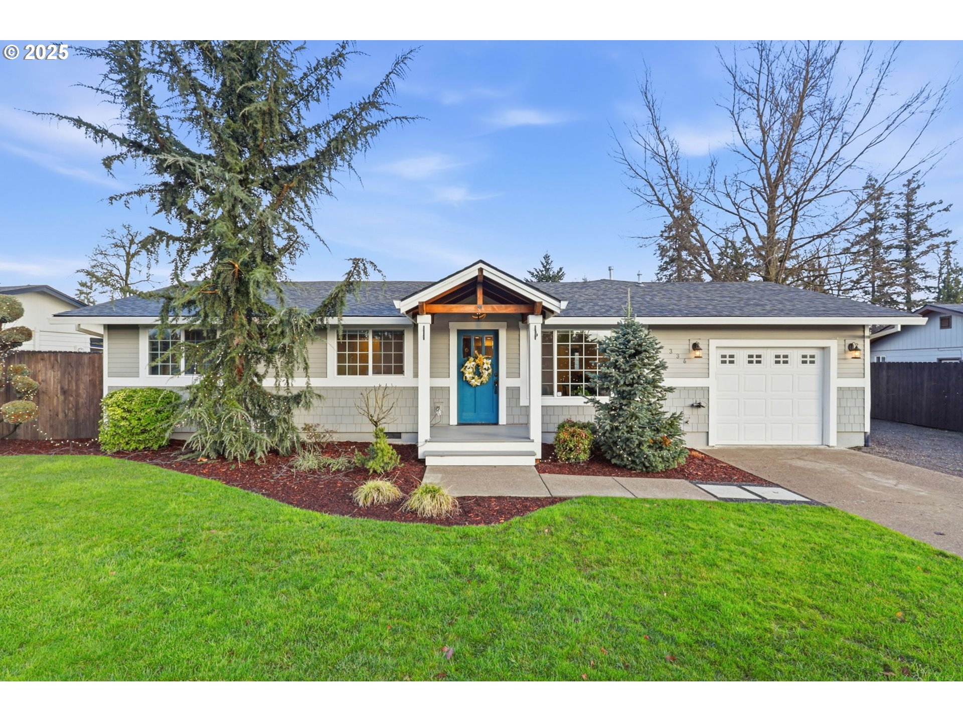 336 Acacia Ave — photo