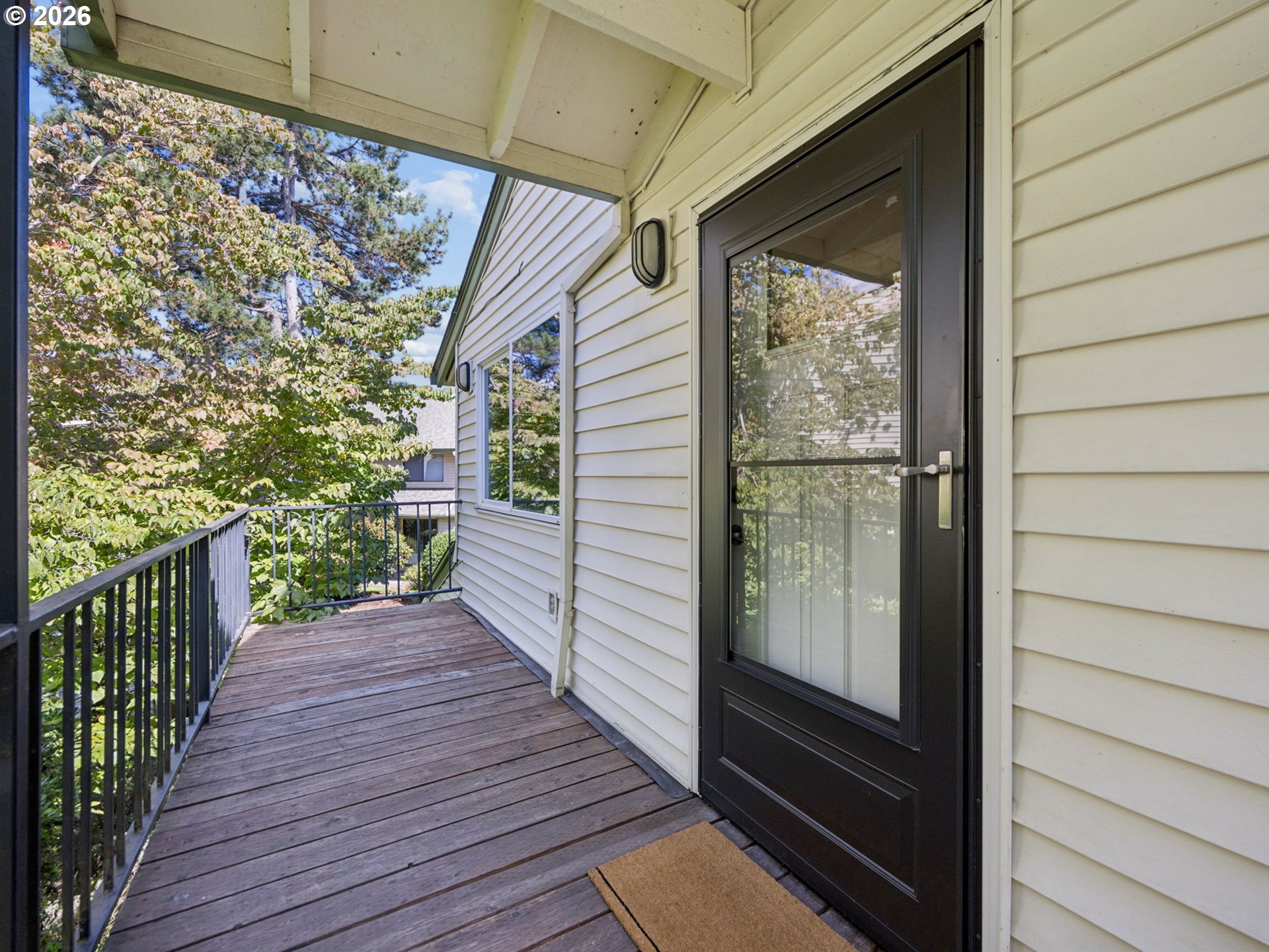 631 N Hayden Bay Dr — photo