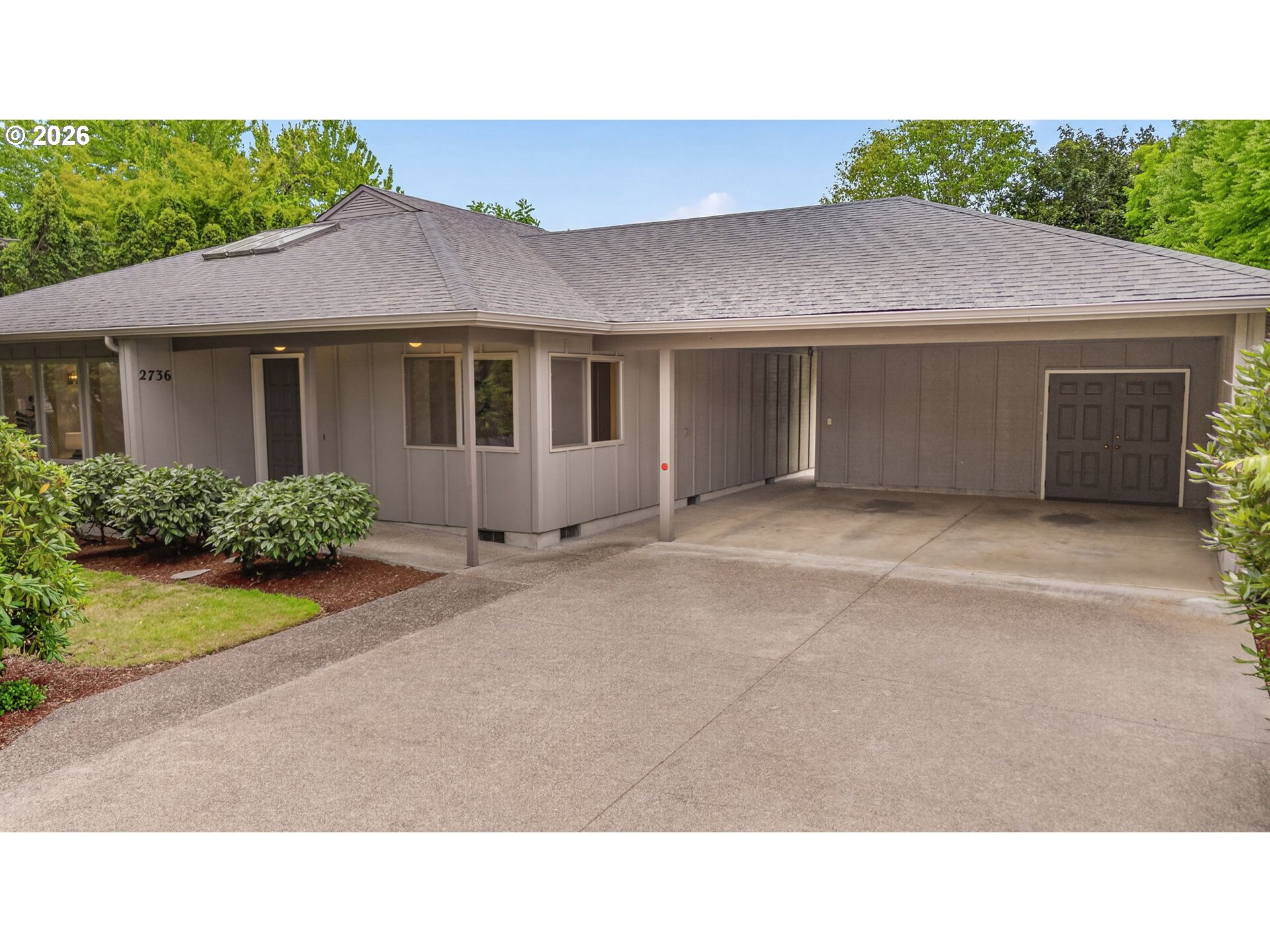 2736 Harlow Rd, Eugene, OR 97401 — photo 2