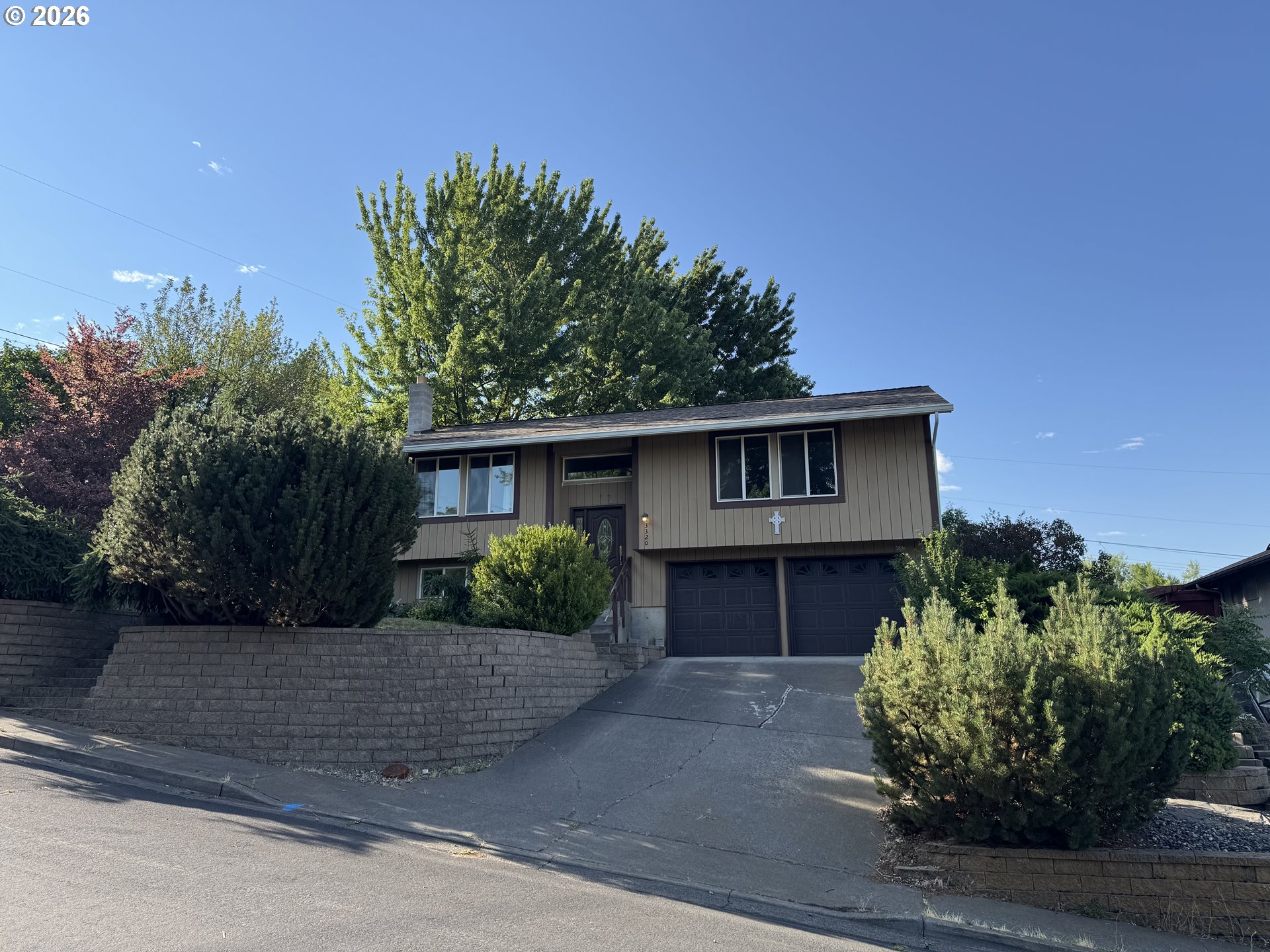 3320 SW Ladow Ave, Pendleton, OR 97801 — photo 2