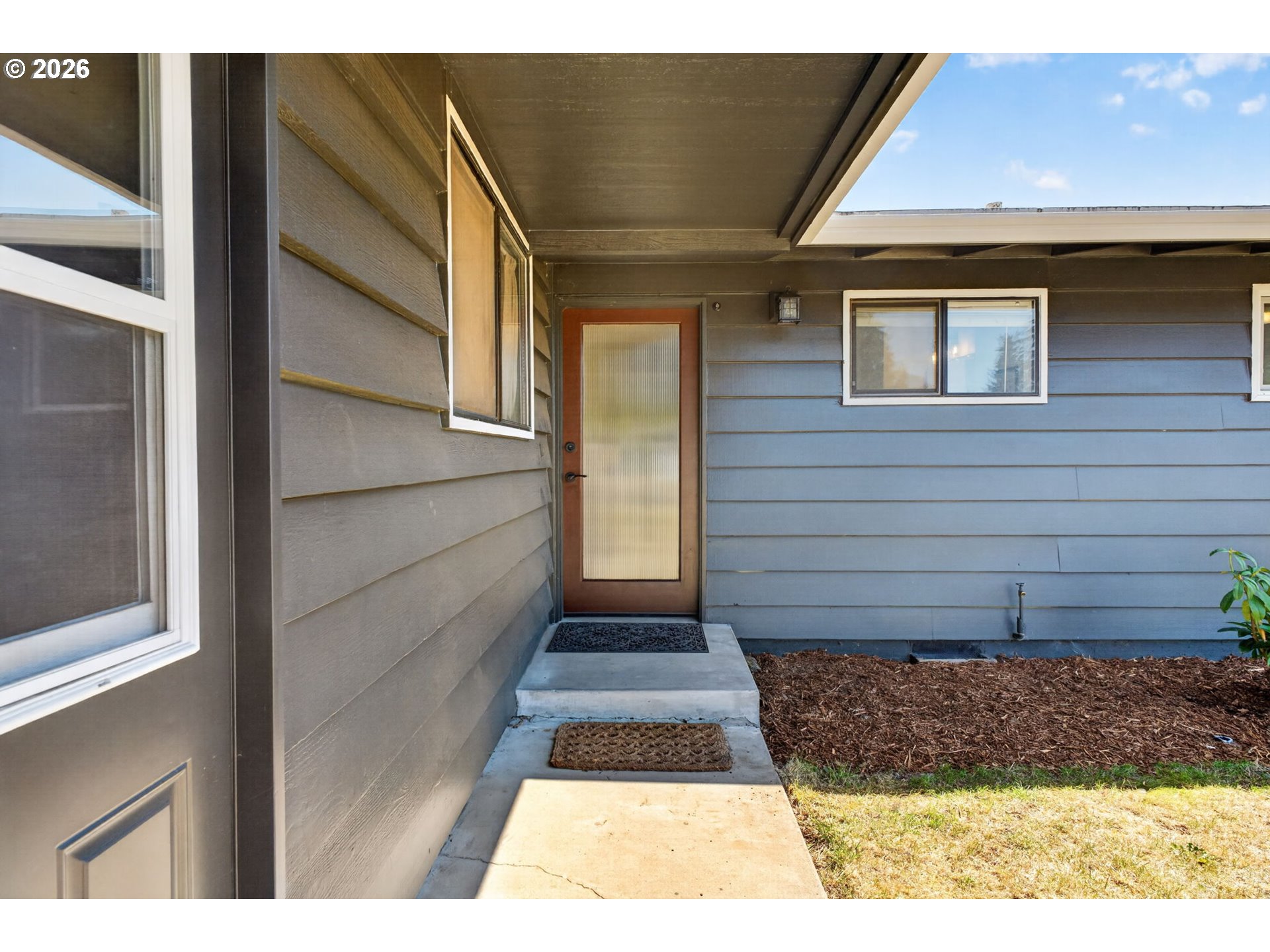 1696 Larkspur Loop, Eugene, OR 97401 — photo 2