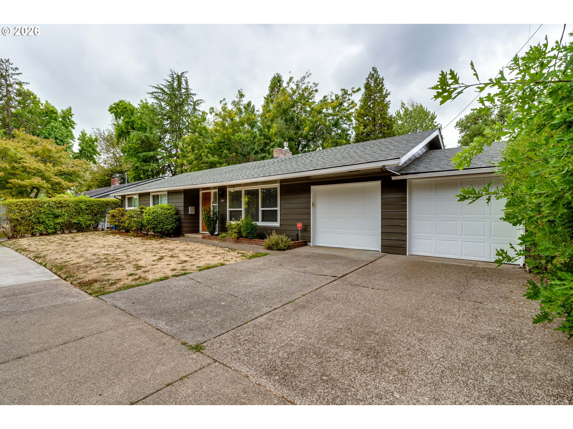 1255 E 24th Ave, Eugene, OR 97403 — photo 3
