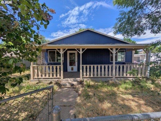 2708 N Cherry St — photo