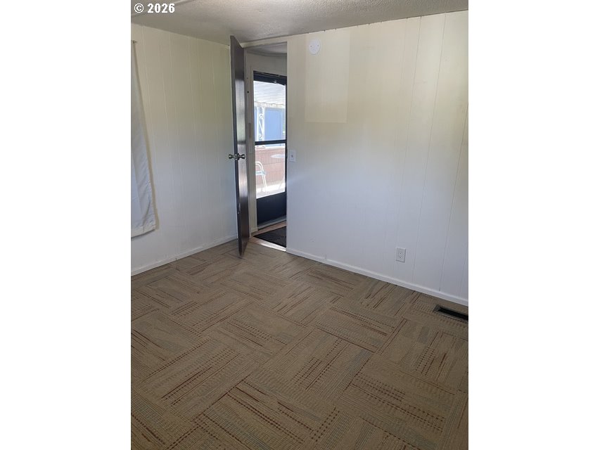 3900 Coburg Rd, Eugene, OR 97408 — photo 2