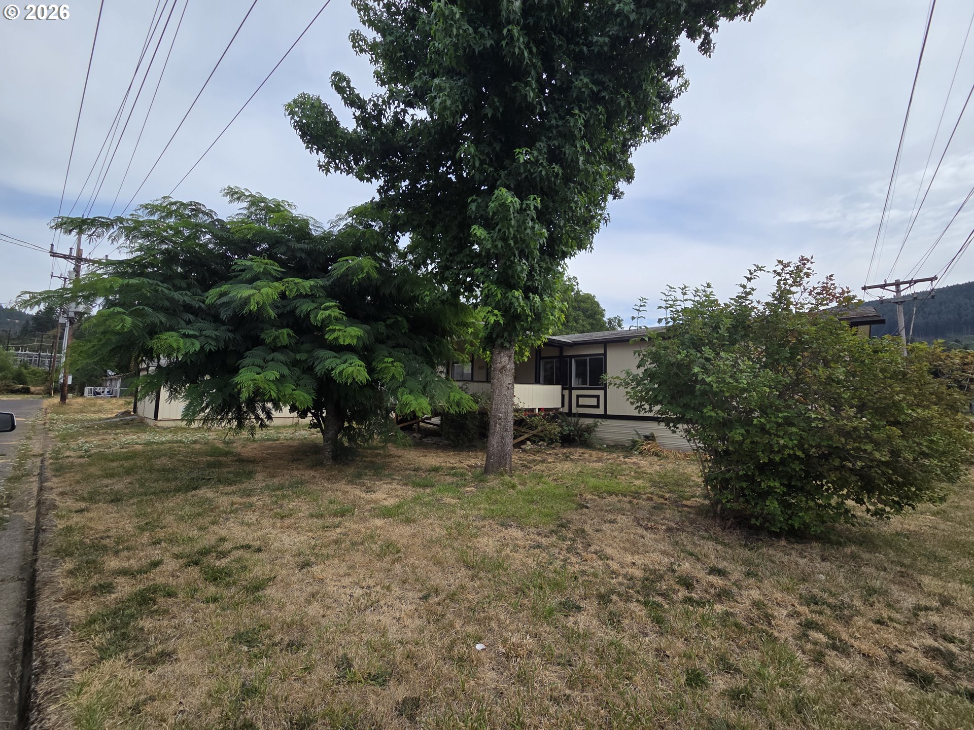317 Applegate Ave, Drain, OR 97435 — photo 3