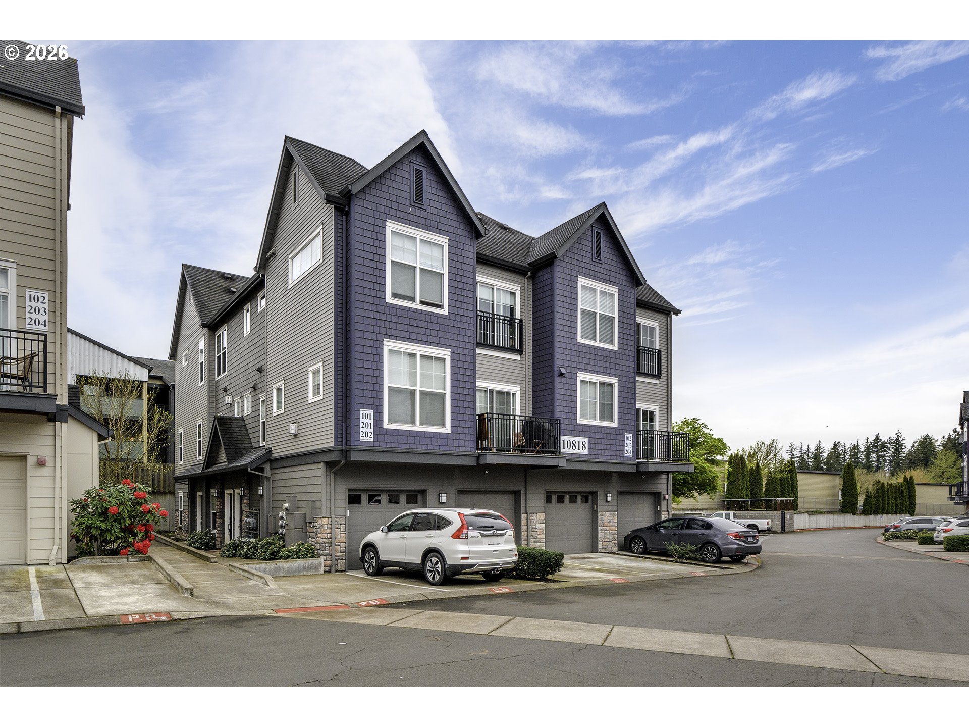 10818 NE Red Wing Way 202 — photo