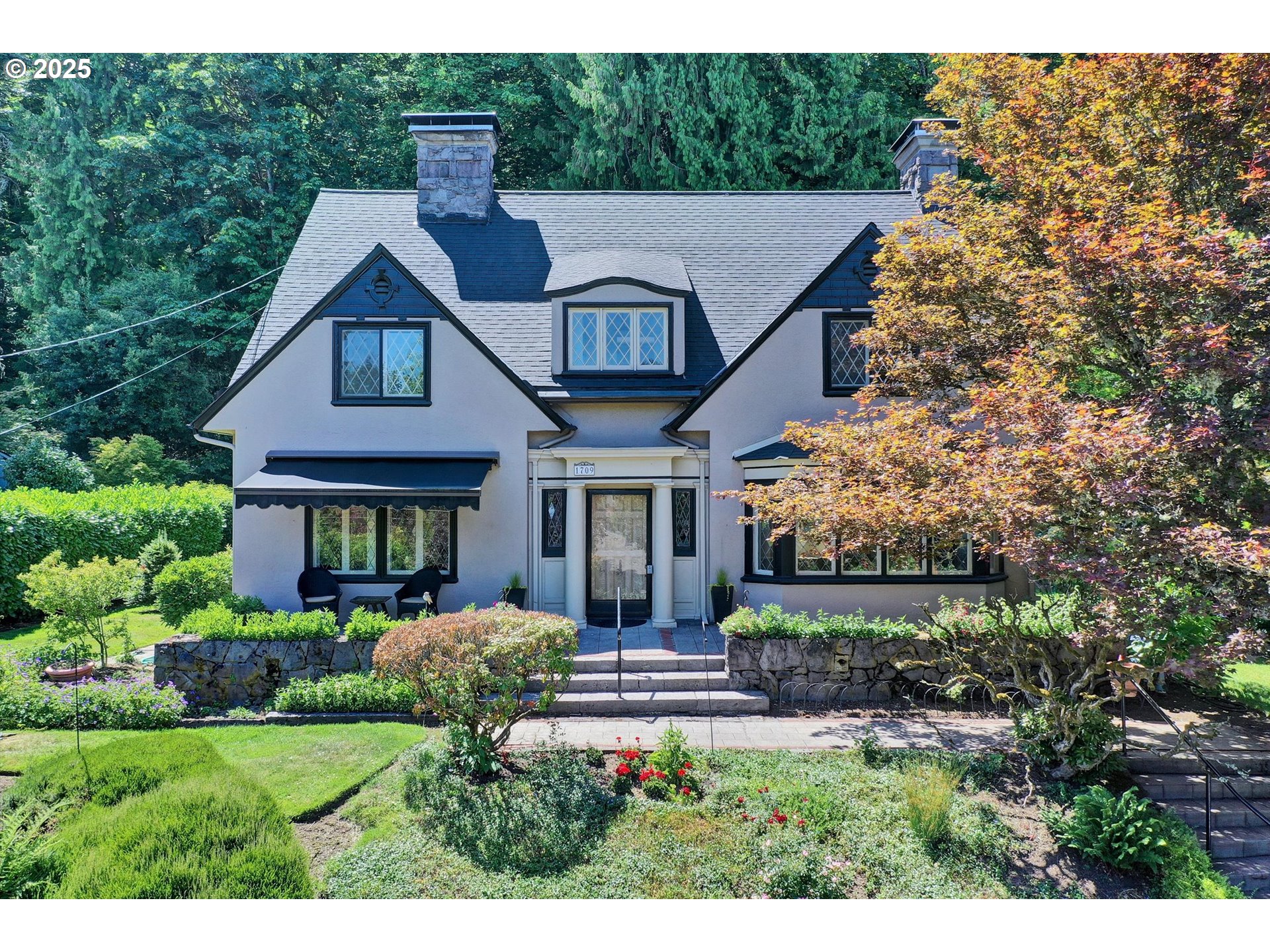 1709 NW Aspen Ave — photo