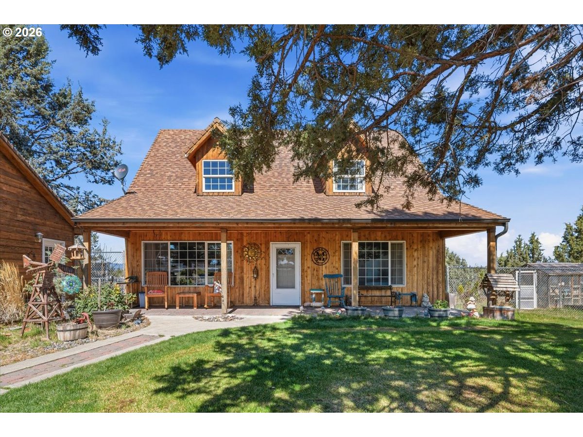 8818 SW Panorama Rd — photo