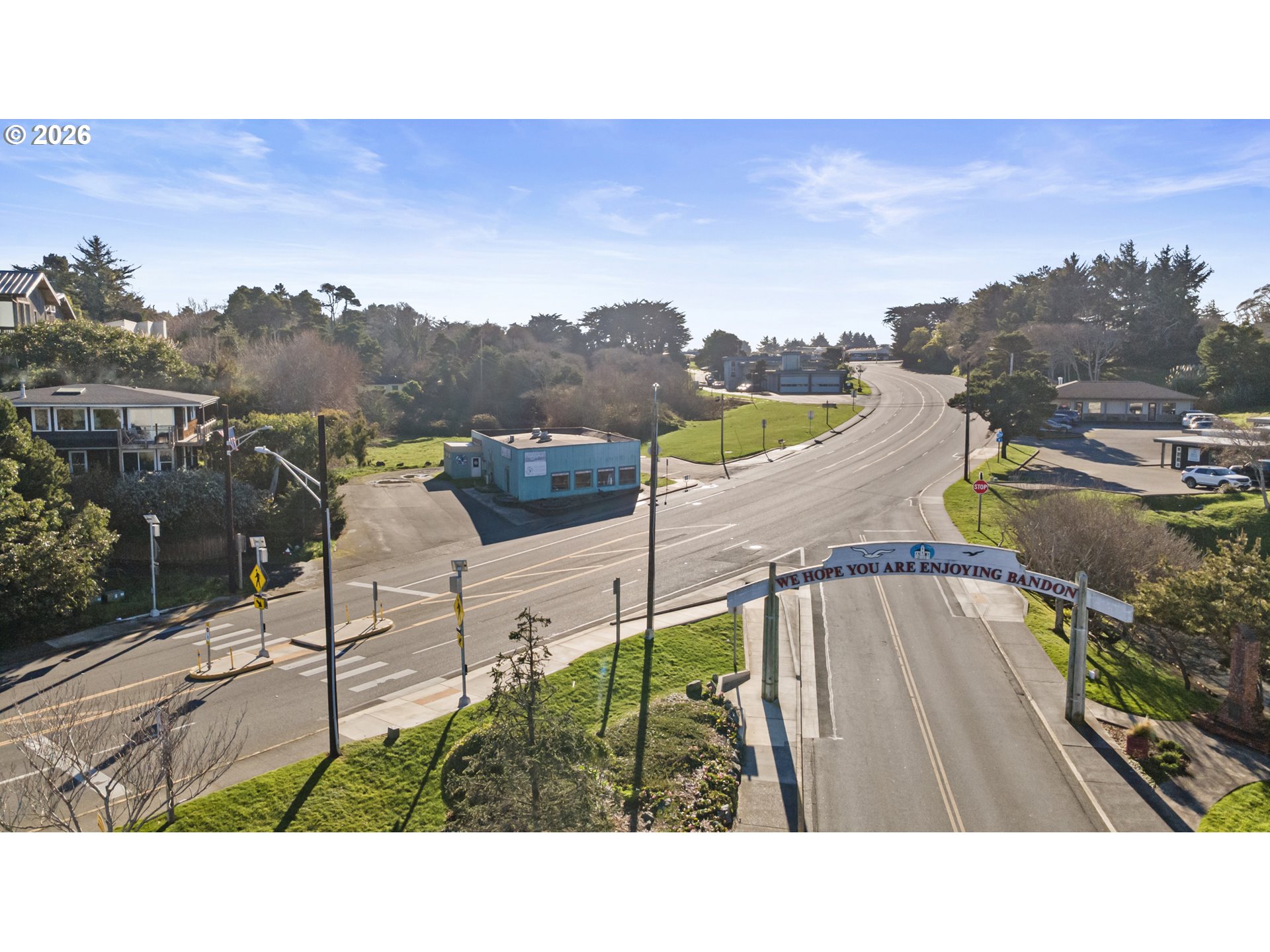 240 Highway 101 — photo